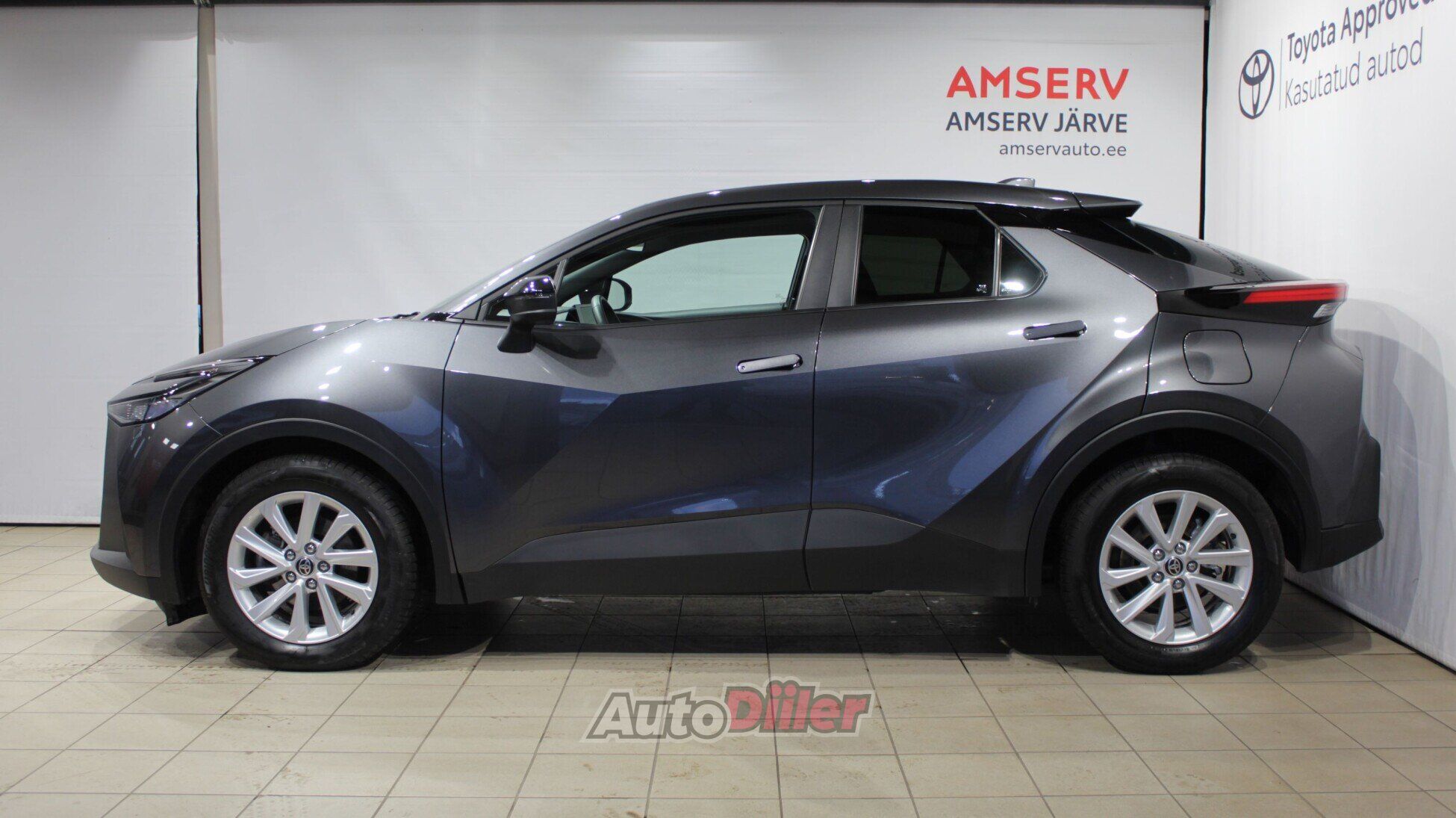 Toyota C-HR Active 1.8 72kW 2024, photo 3/10