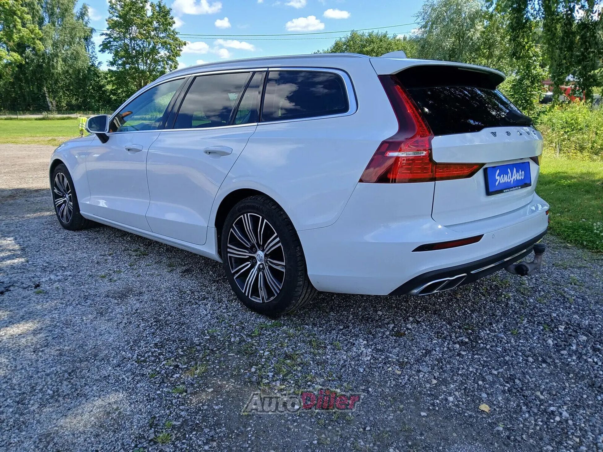 Volvo V60 INSCRIPTION 2.0 140kW 2020, kuva 6/10