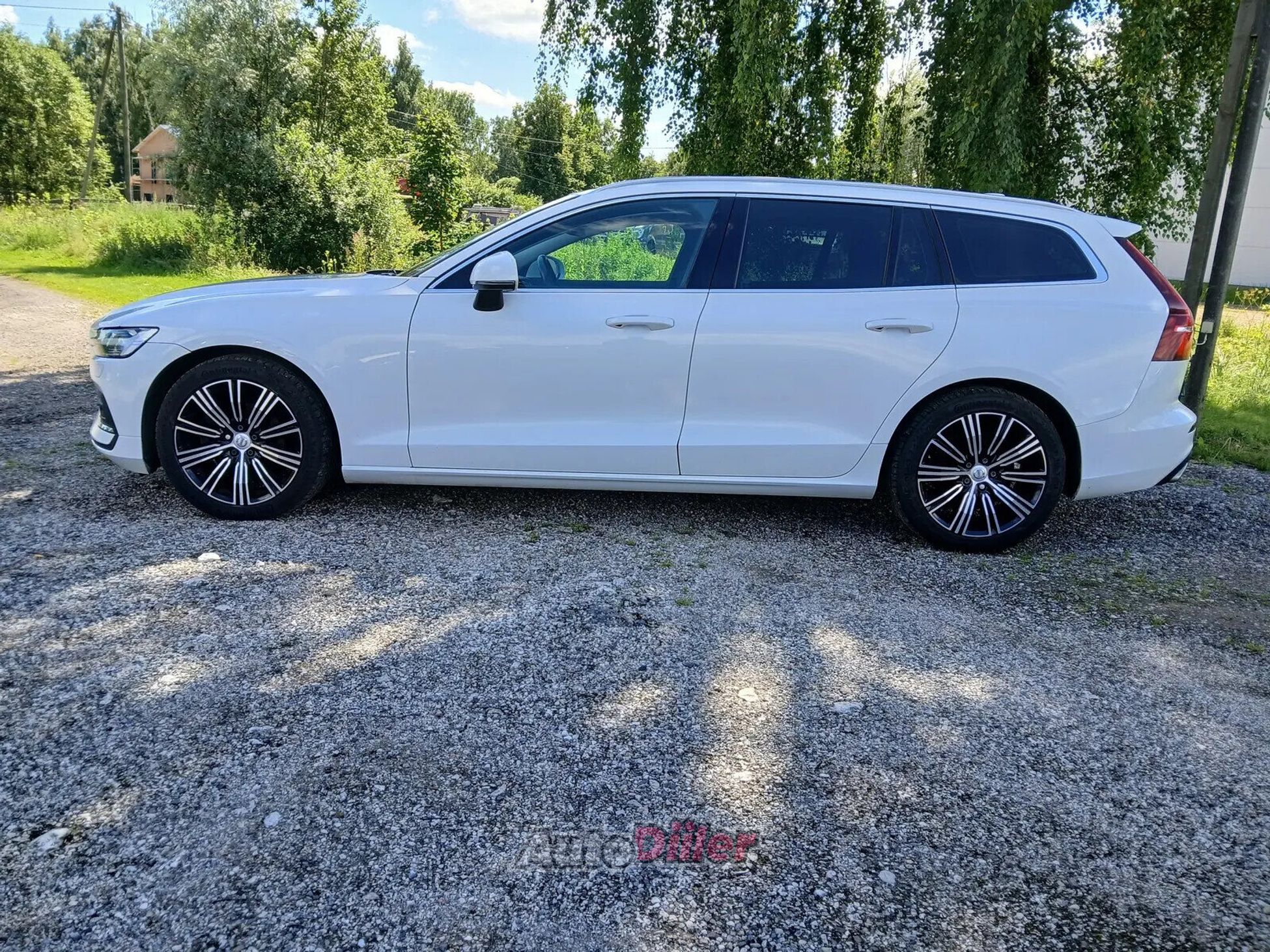 Volvo V60 INSCRIPTION 2.0 140kW 2020, kuva 7/10