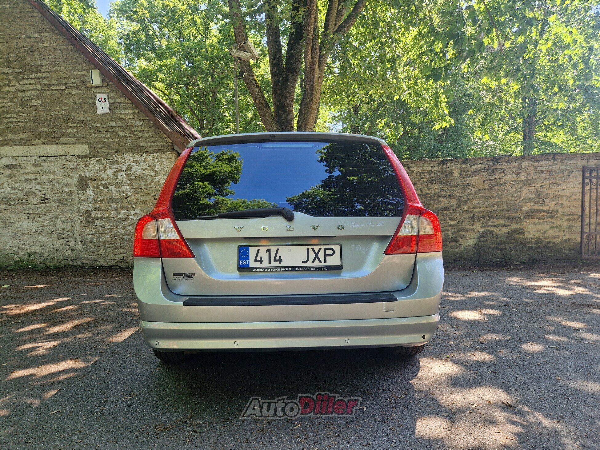 Volvo V70 2.4 136kW 2010, kuva 3/10