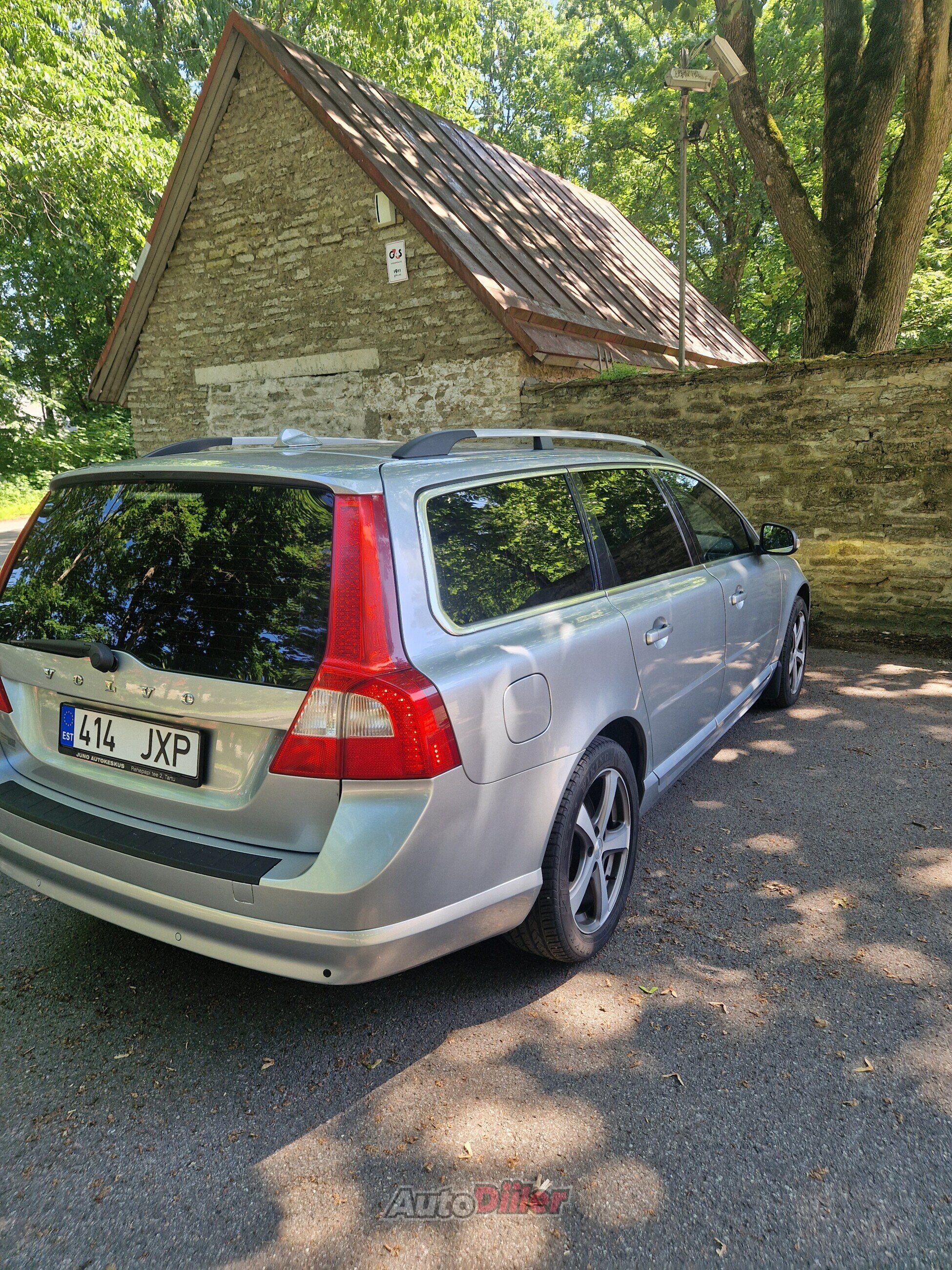 Volvo V70 2.4 136kW 2010, kuva 5/10
