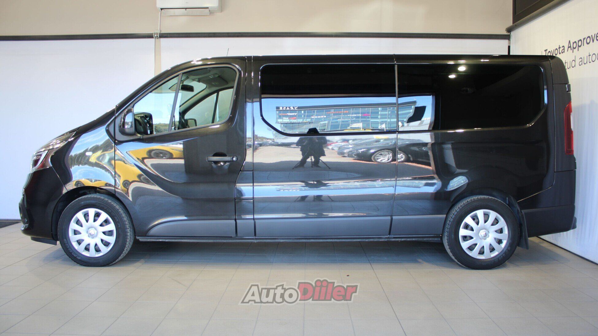 Renault Trafic 2021, kuva 3/10