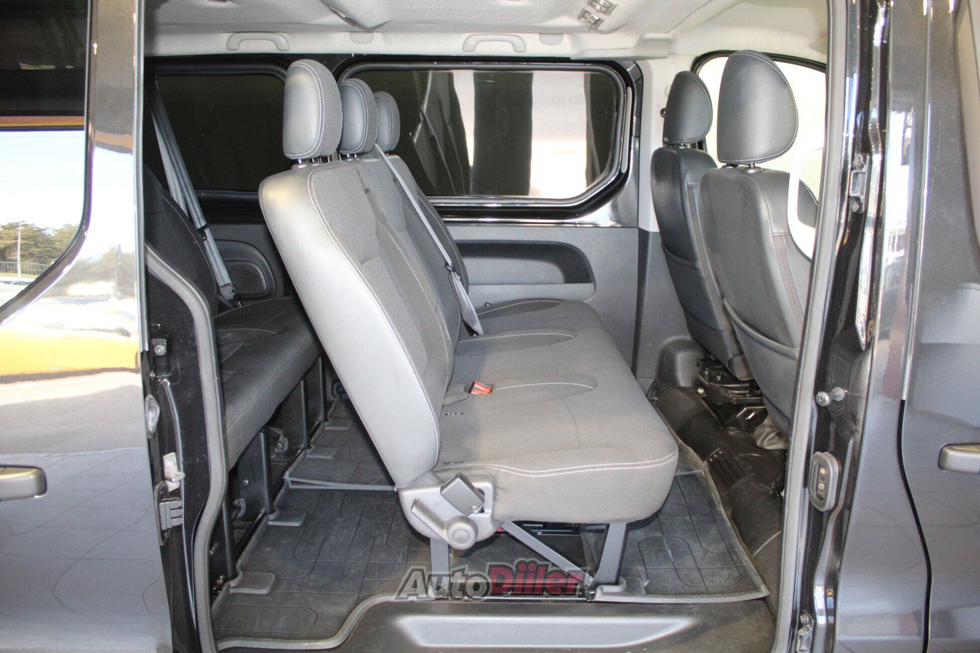 Renault Trafic 2021, kuva 7/10