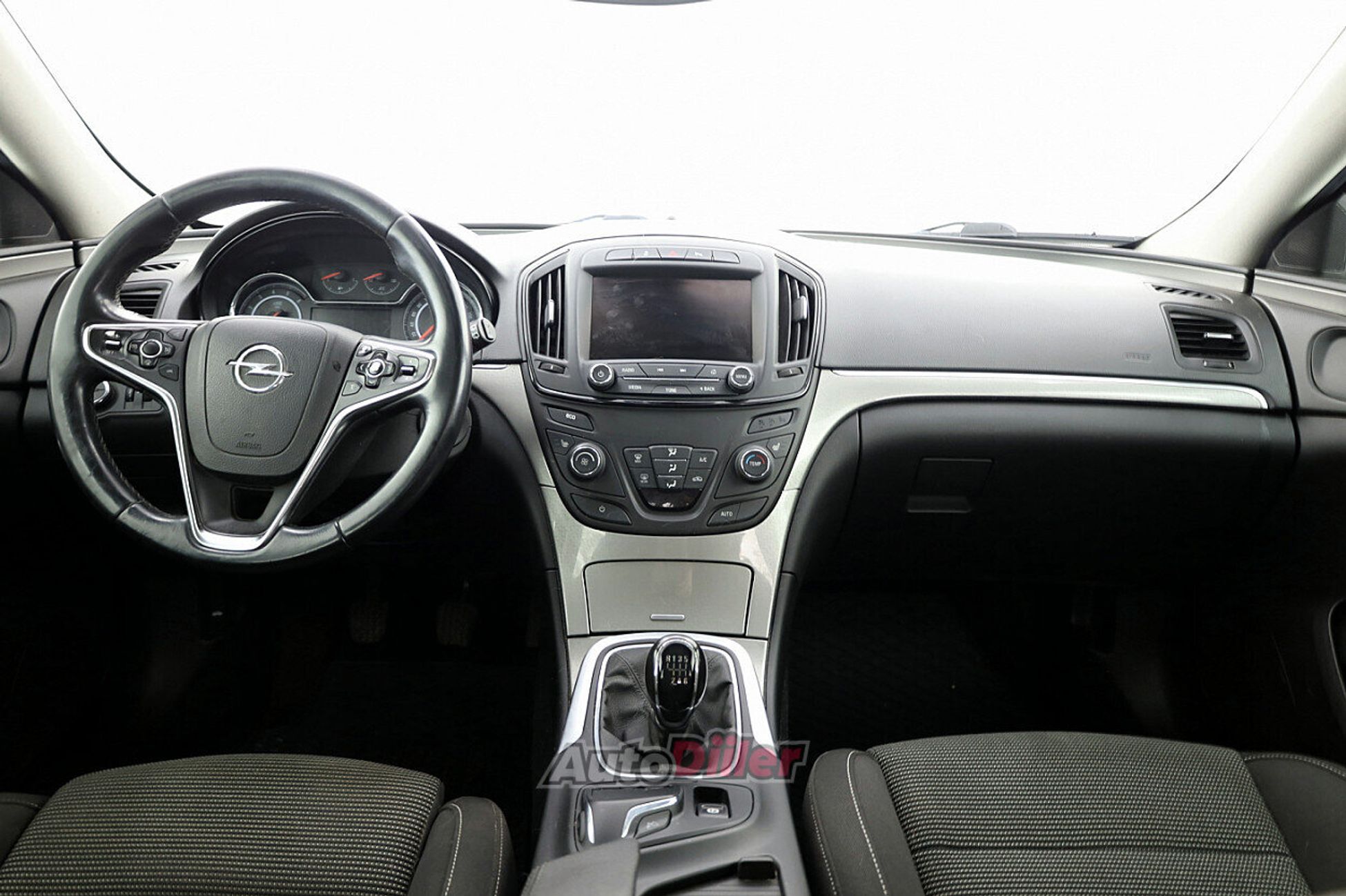 Opel Insignia 2.0 88kW 2014, photo 5/7