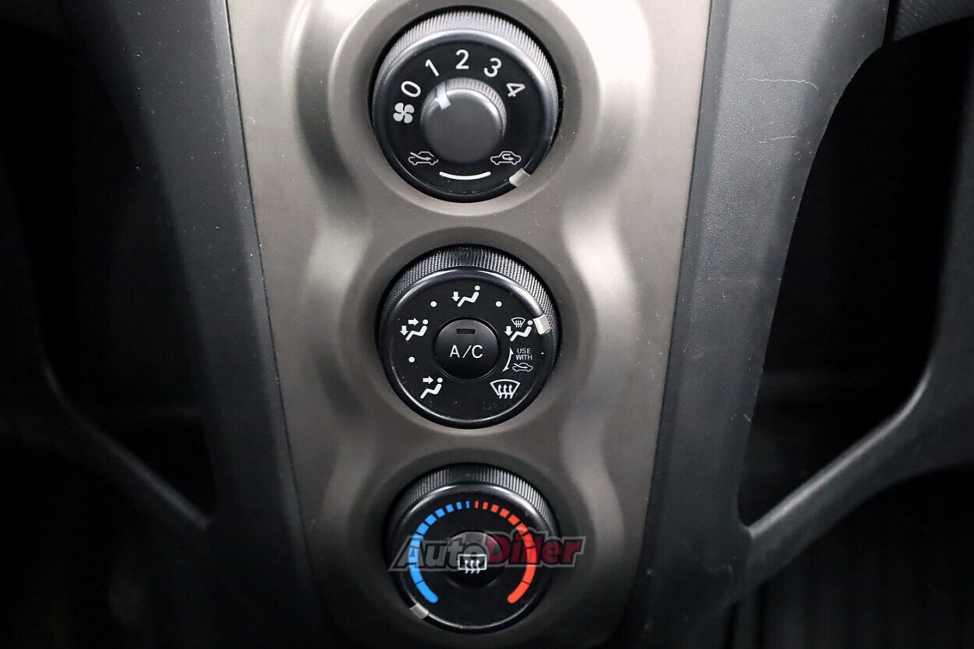 Toyota Yaris 1.3 73kW 2010, photo 8/8