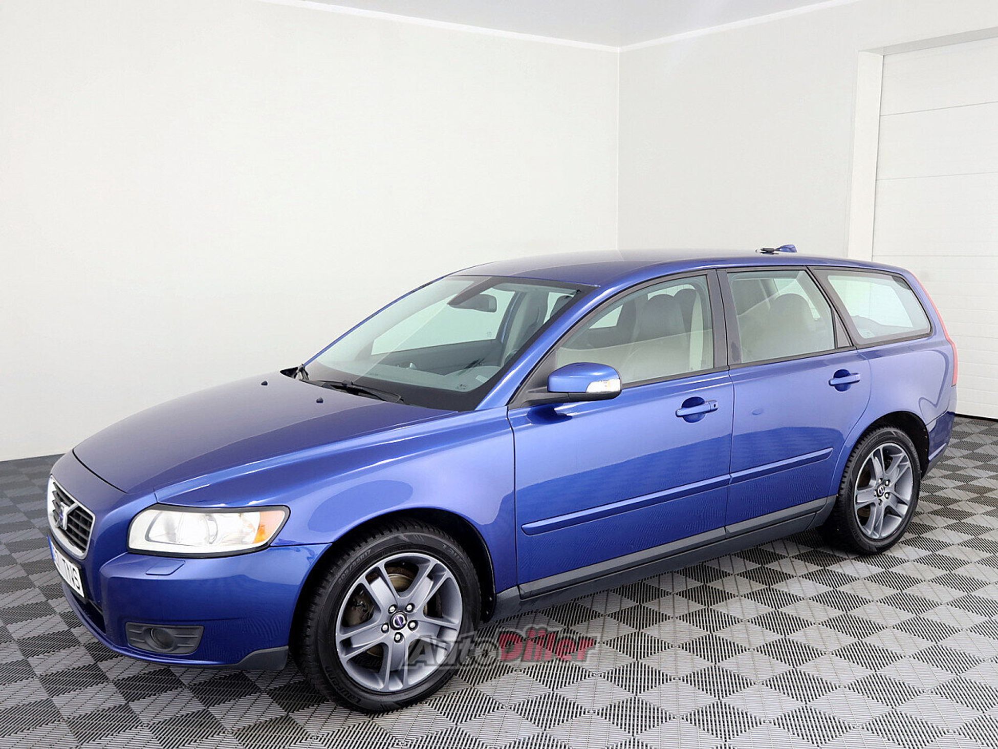 Volvo V50 1.6 80kW 2007, photo 2/7