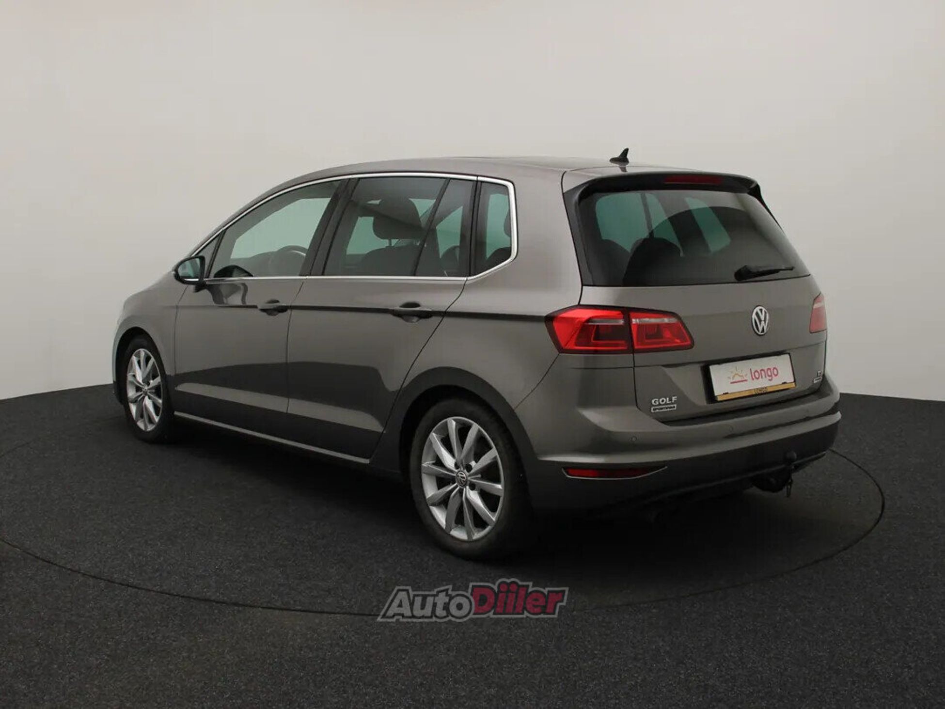 Volkswagen Golf Sportsvan 2016, photo 7/10