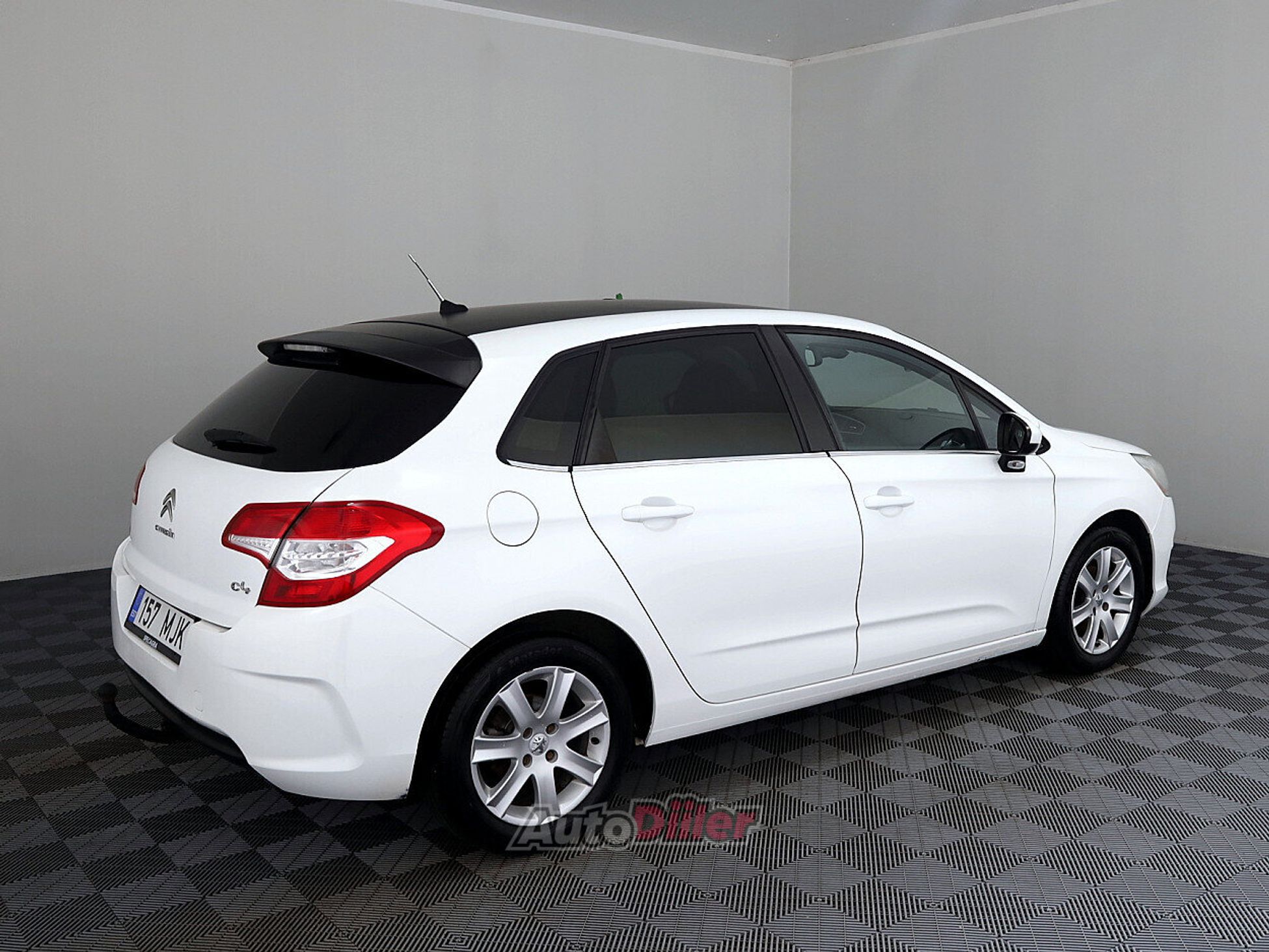 Citroen C4 1.6 68kW 2015, photo 3/8