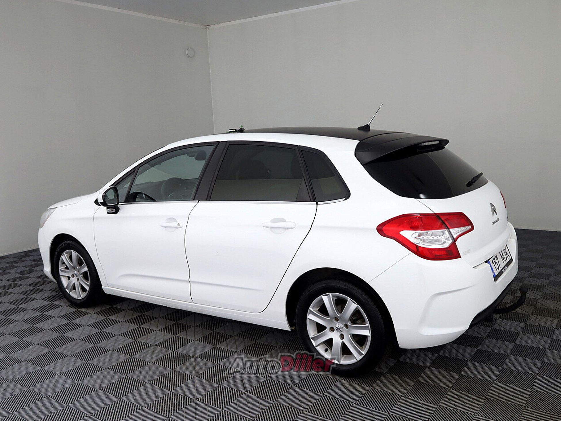 Citroen C4 1.6 68kW 2015, photo 4/8