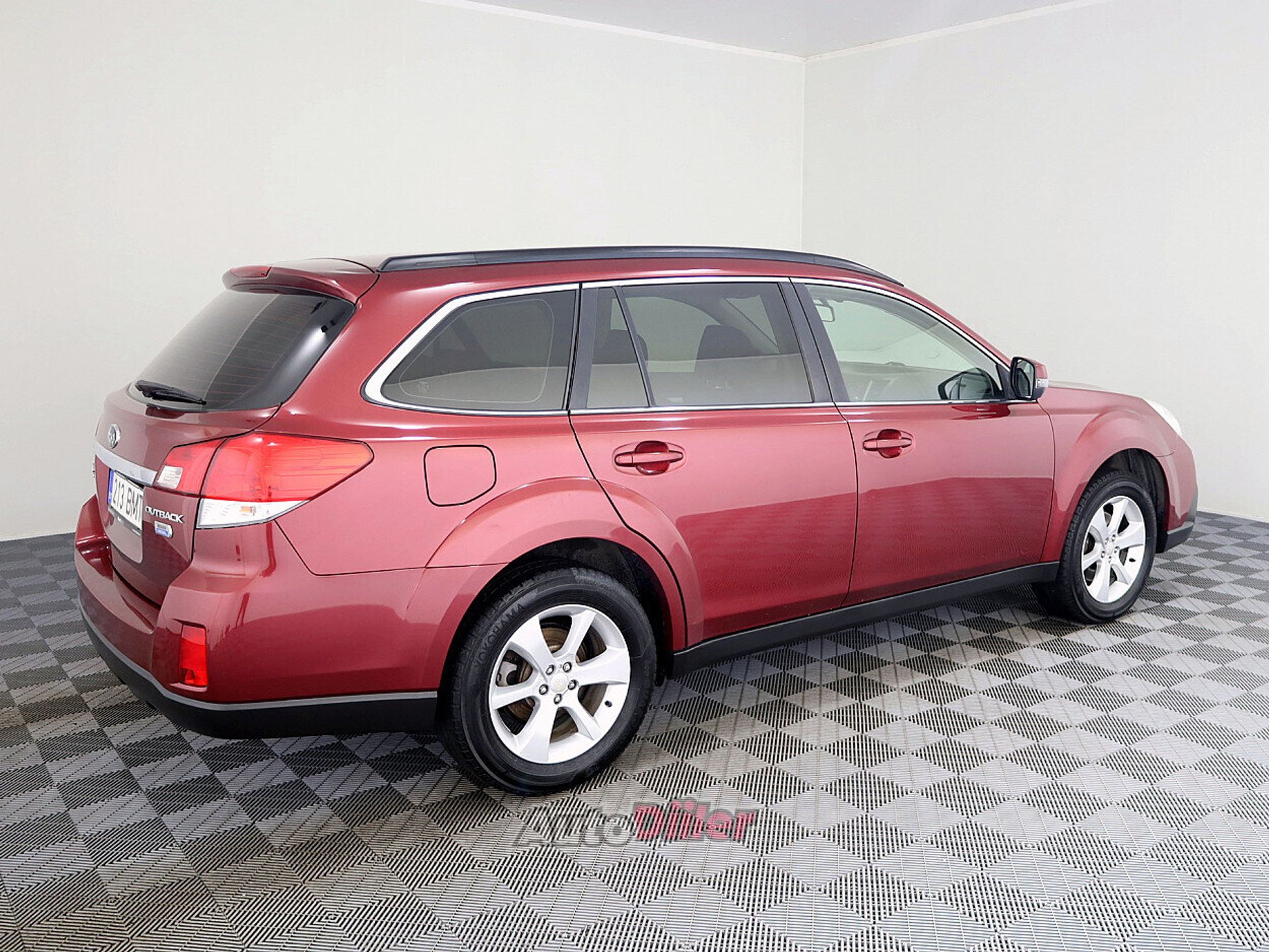 Subaru Outback 2.0 110kW 2014, kuva 3/7