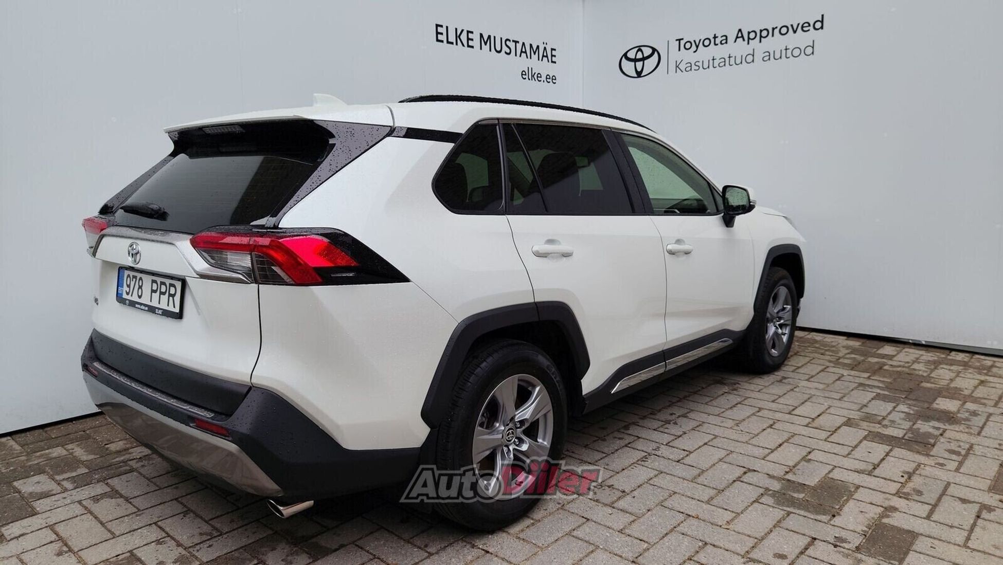 Toyota RAV4 2023, photo 2/10