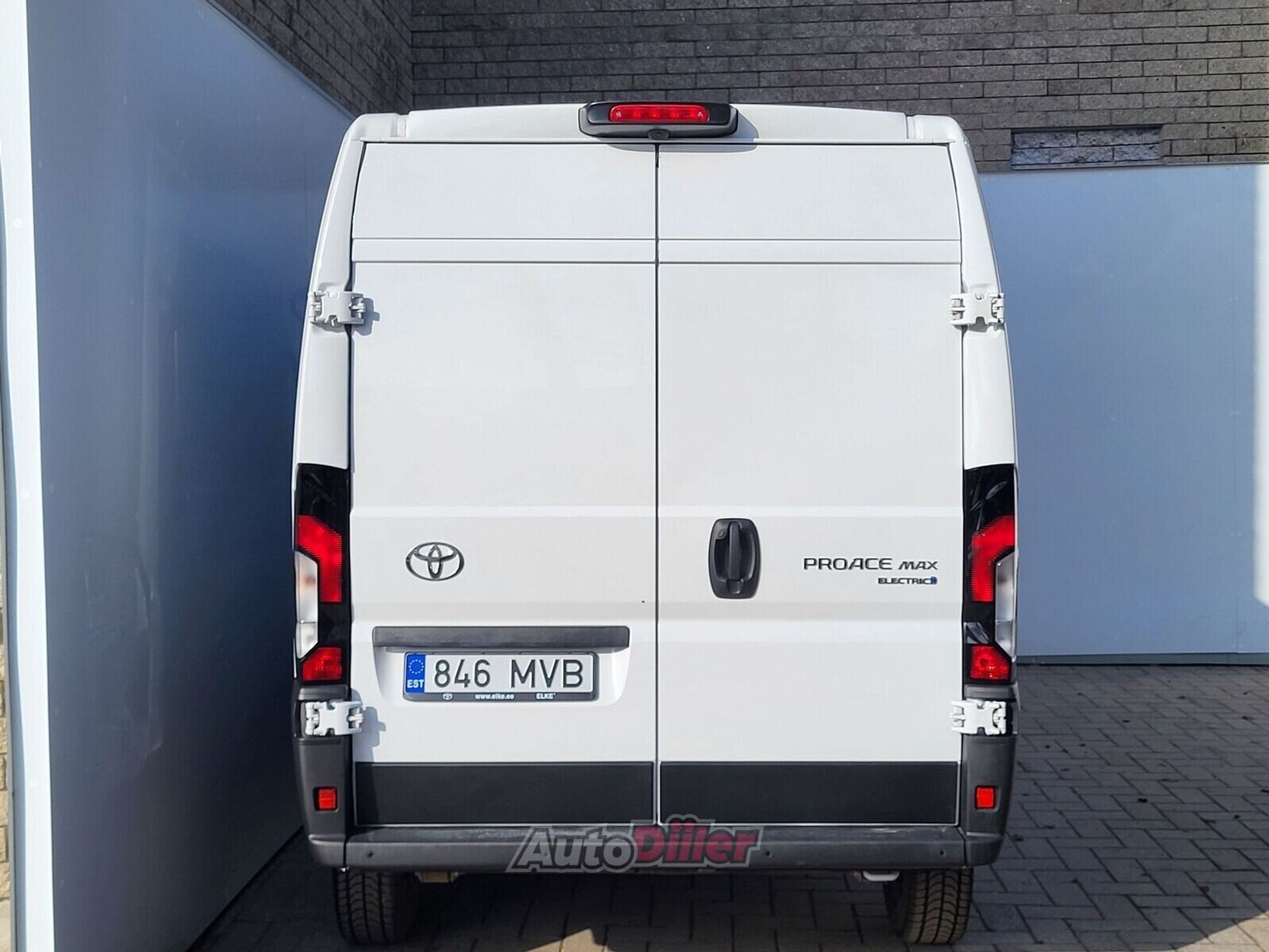 Toyota Proace Max Professional Plus 85kW 2024, photo 4/10