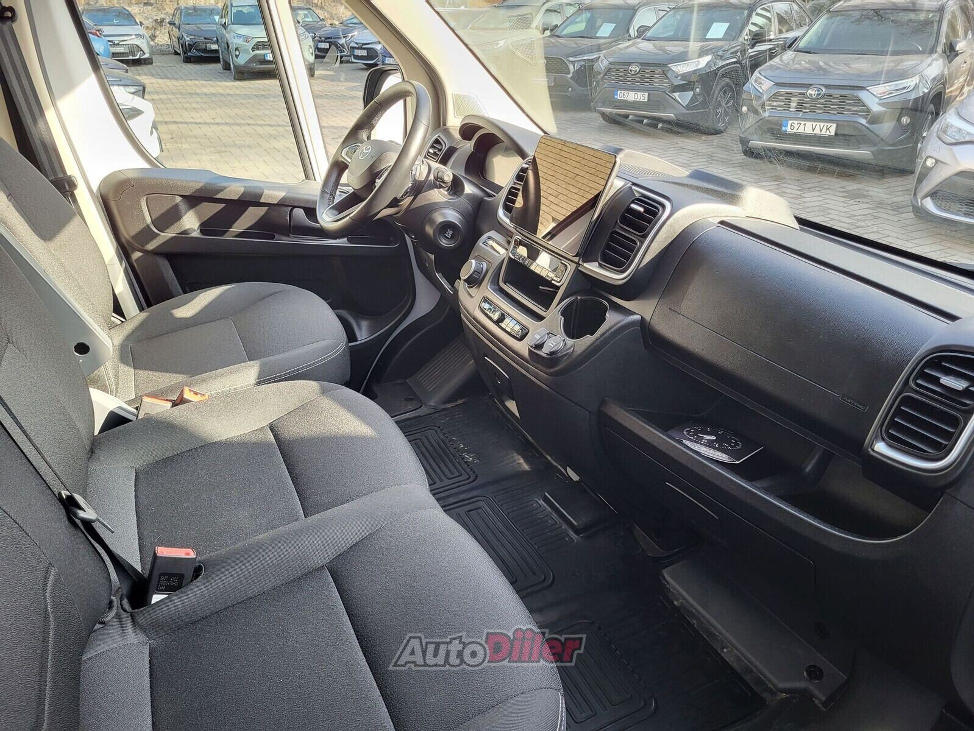 Toyota Proace Max Professional Plus 85kW 2024, photo 6/10