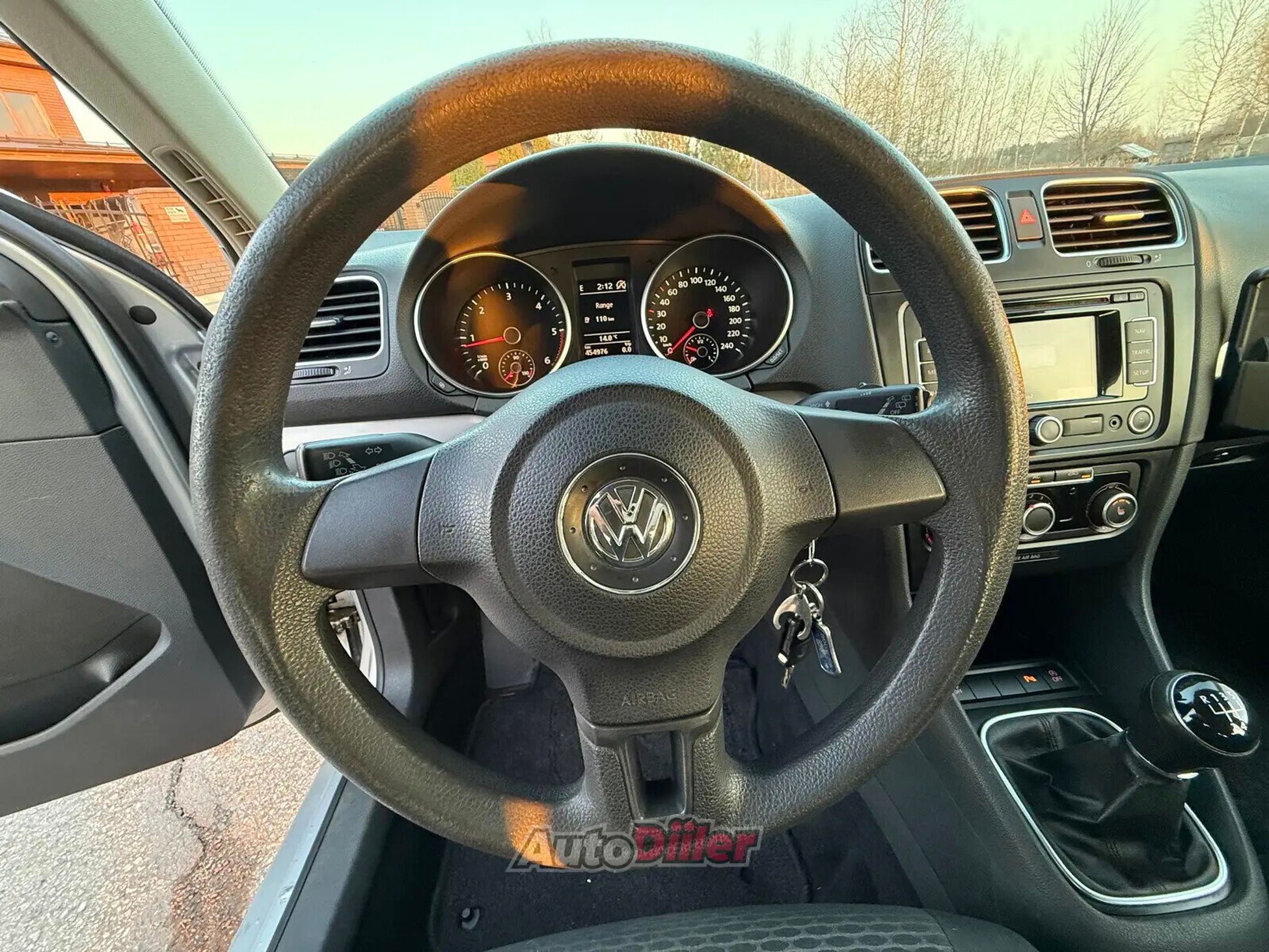 Volkswagen Golf 2012, kuva 6/10