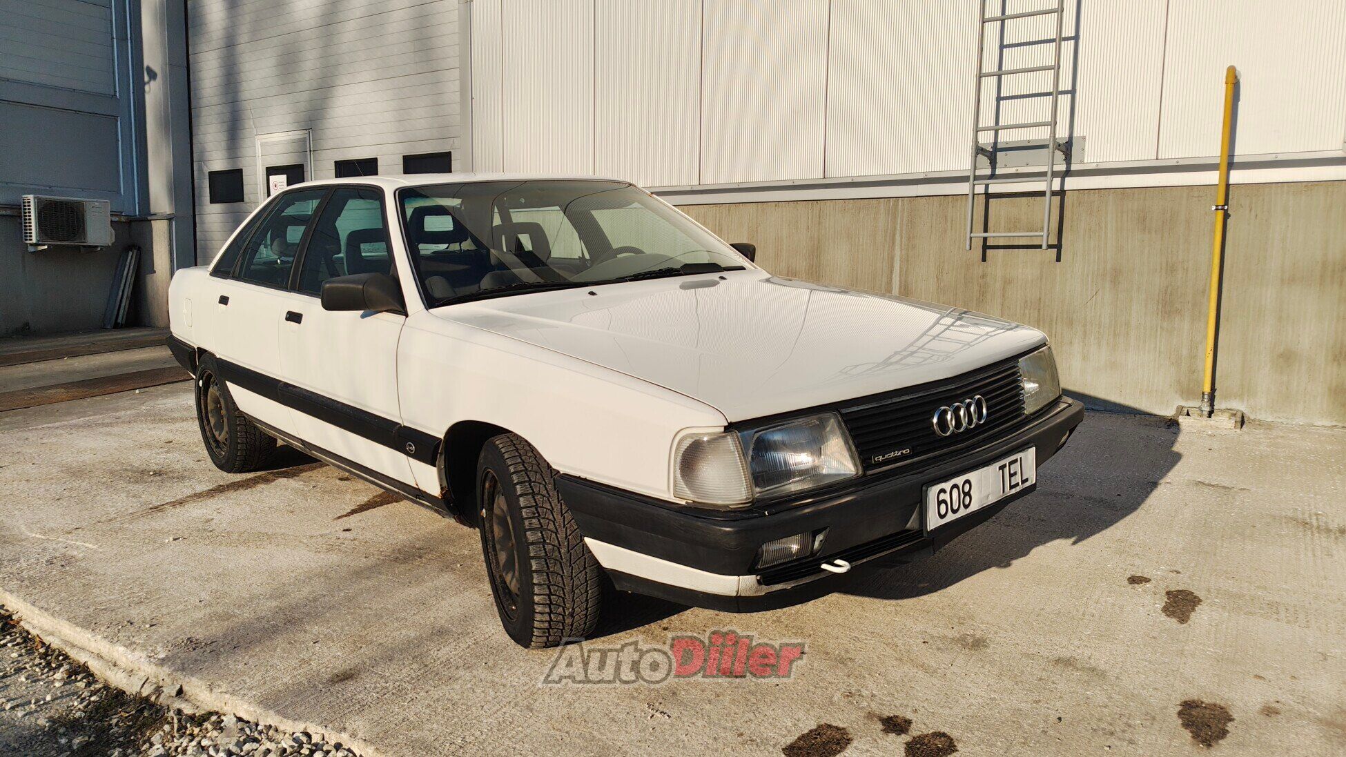 Audi 100