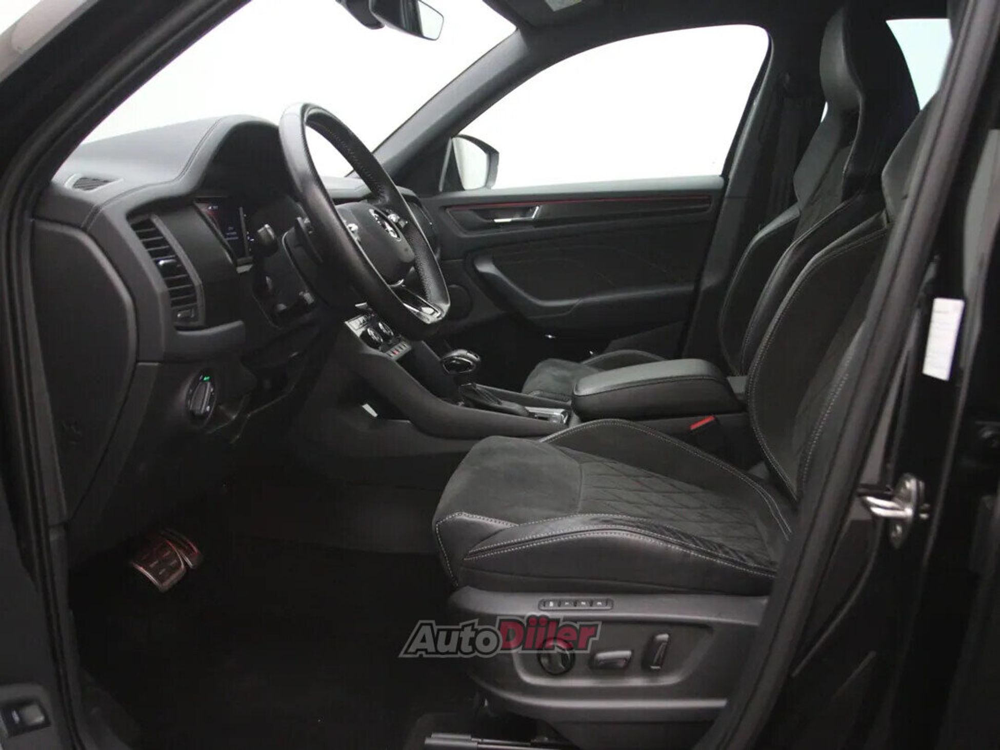 Skoda Kodiaq 2021, photo 4/10