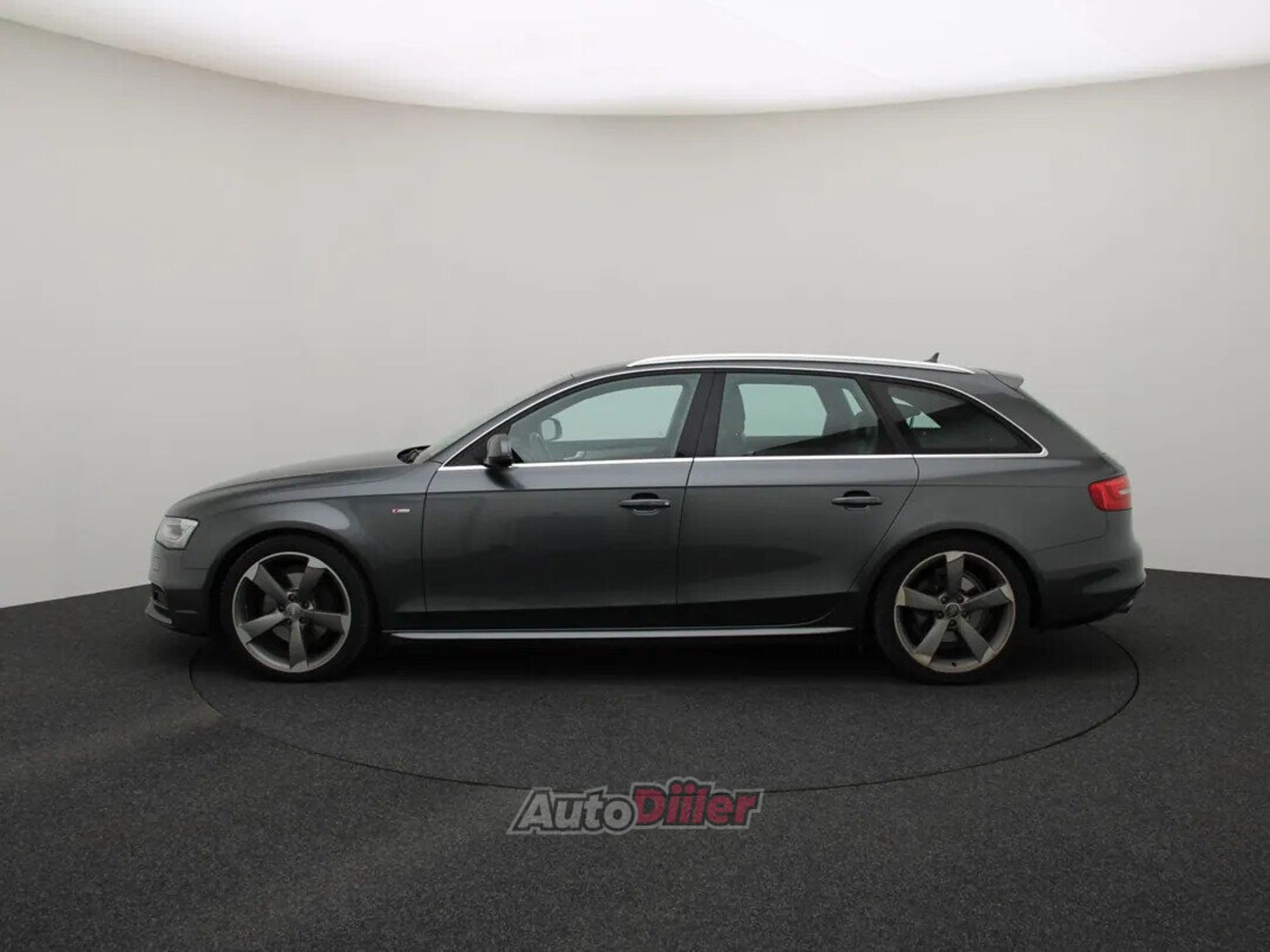 Audi A4 S Edition 1.8 125kW 2015, kuva 6/10