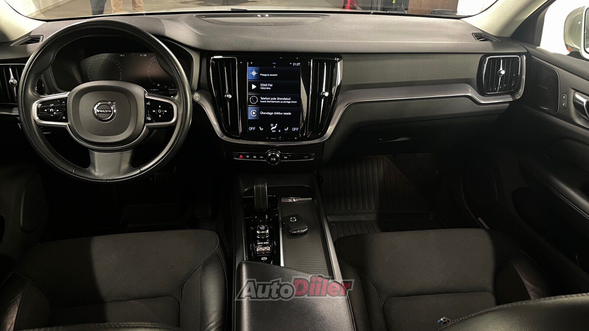 Volvo V60 Momentum Advanced SE 2.0 145kW 2021, kuva 7/10