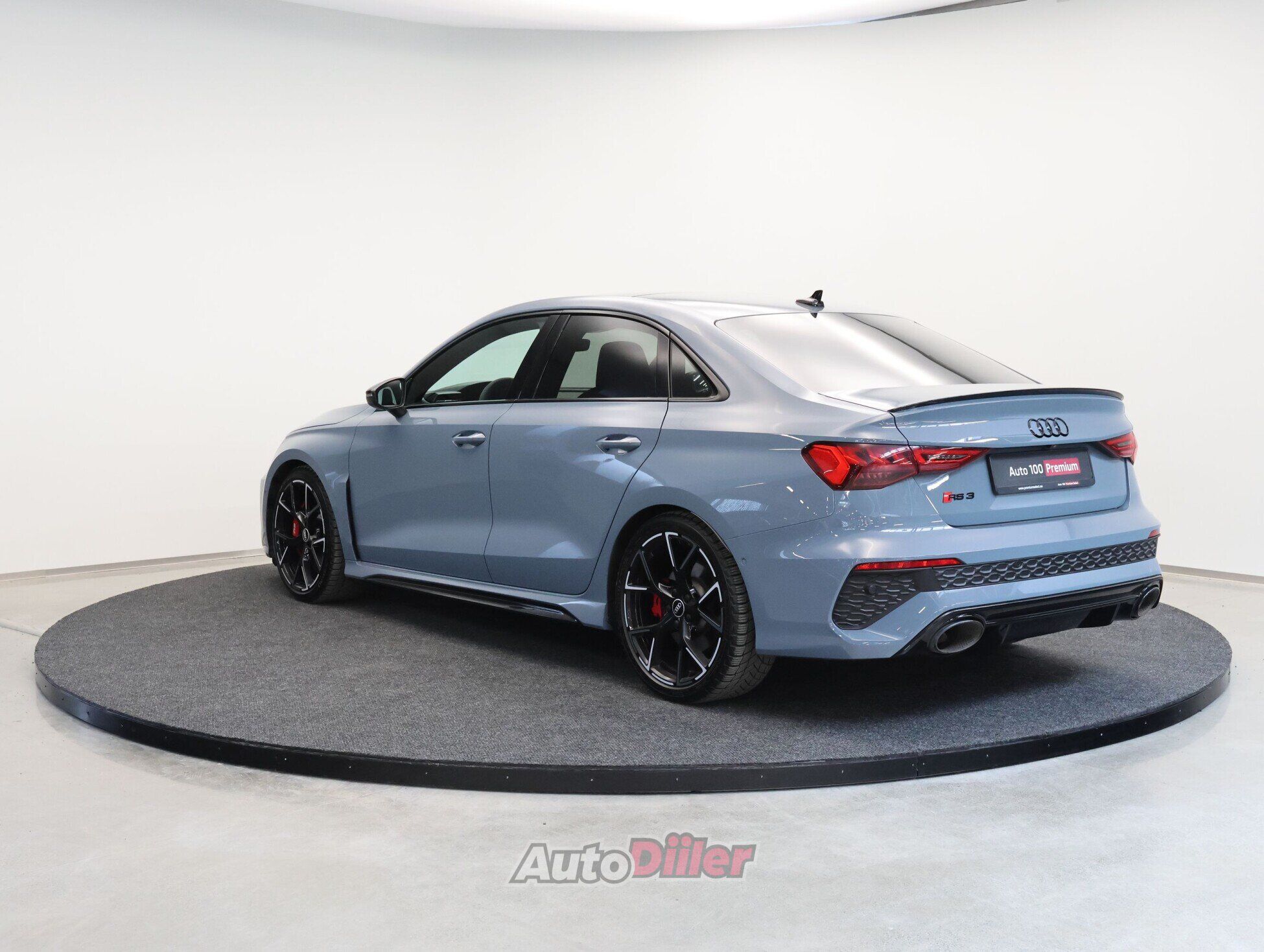 Audi RS3 2.5 294kW 2024, kuva 3/10