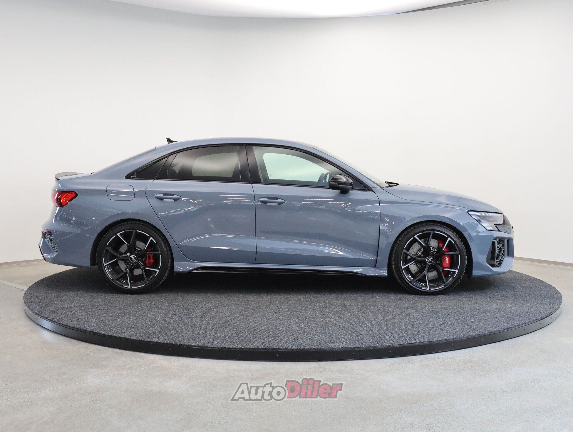 Audi RS3 2.5 294kW 2024, kuva 4/10