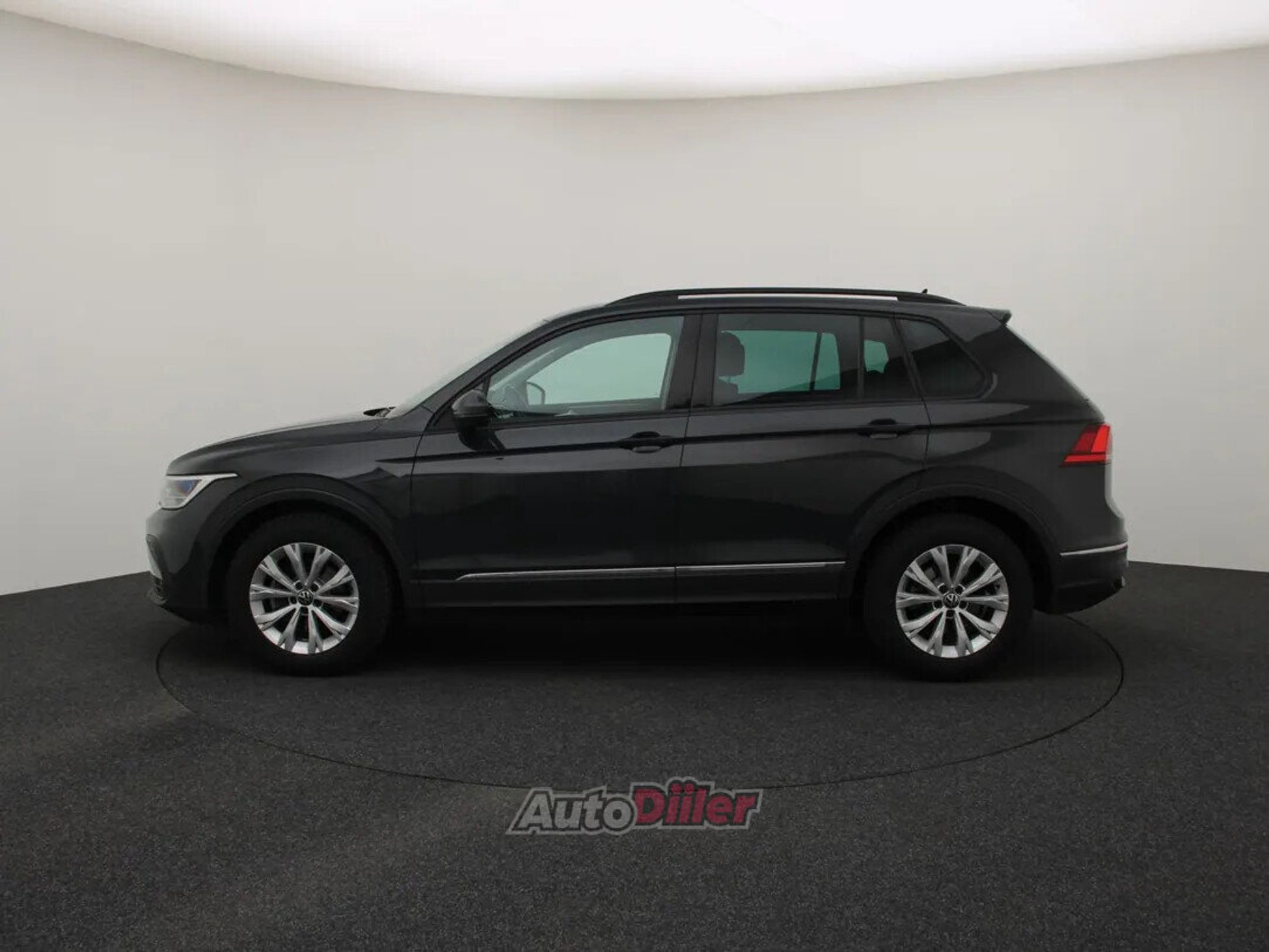 Volkswagen Tiguan Business 2.0 110kW 2022, photo 6/10