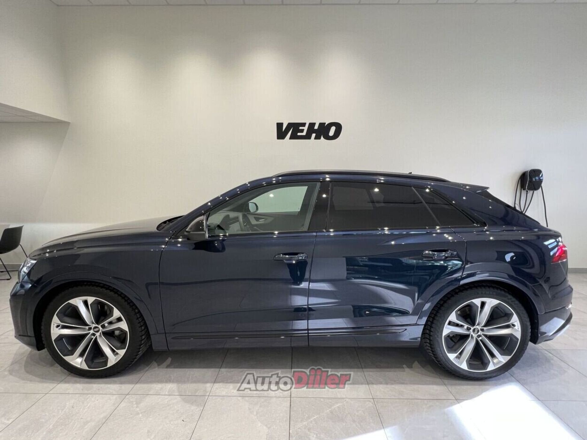 Audi Q8 50TDI Quattro S-Line 3.0 210kW 2024, kuva 3/10