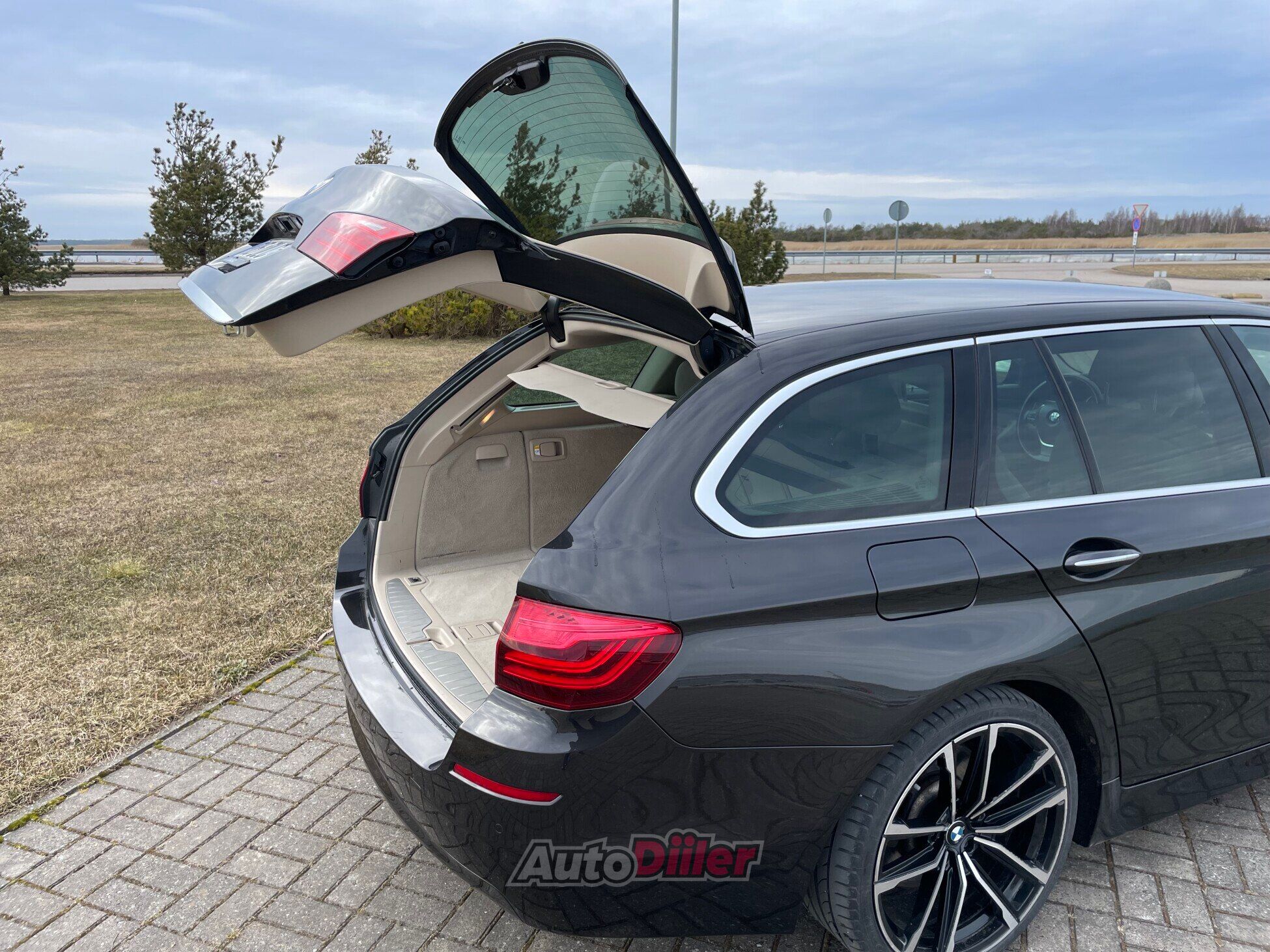 BMW 530 3.0 190kW 2014, photo 7/10