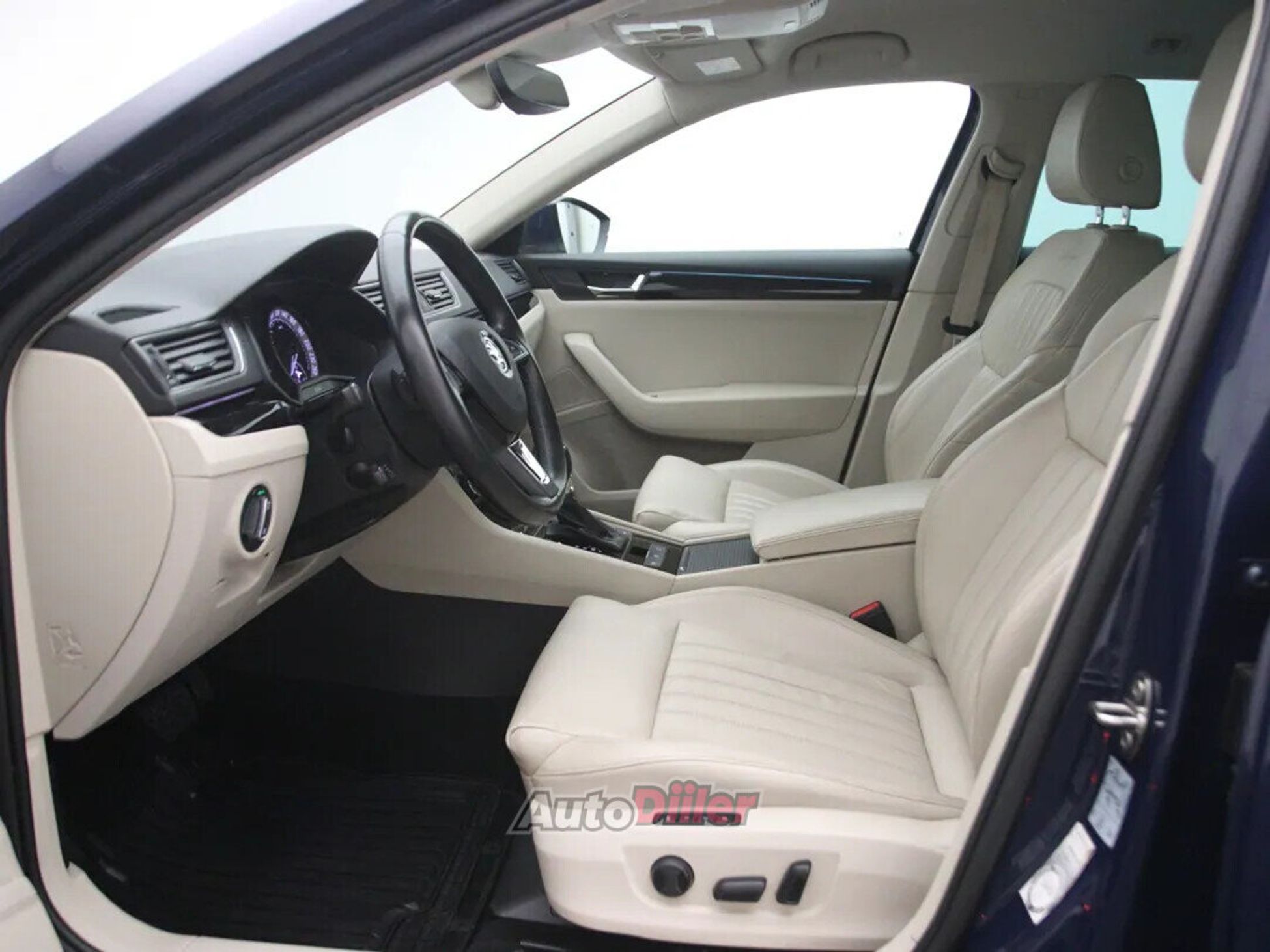 Skoda Superb Laurin & Klement 2.0 140kW 2017, photo 4/10