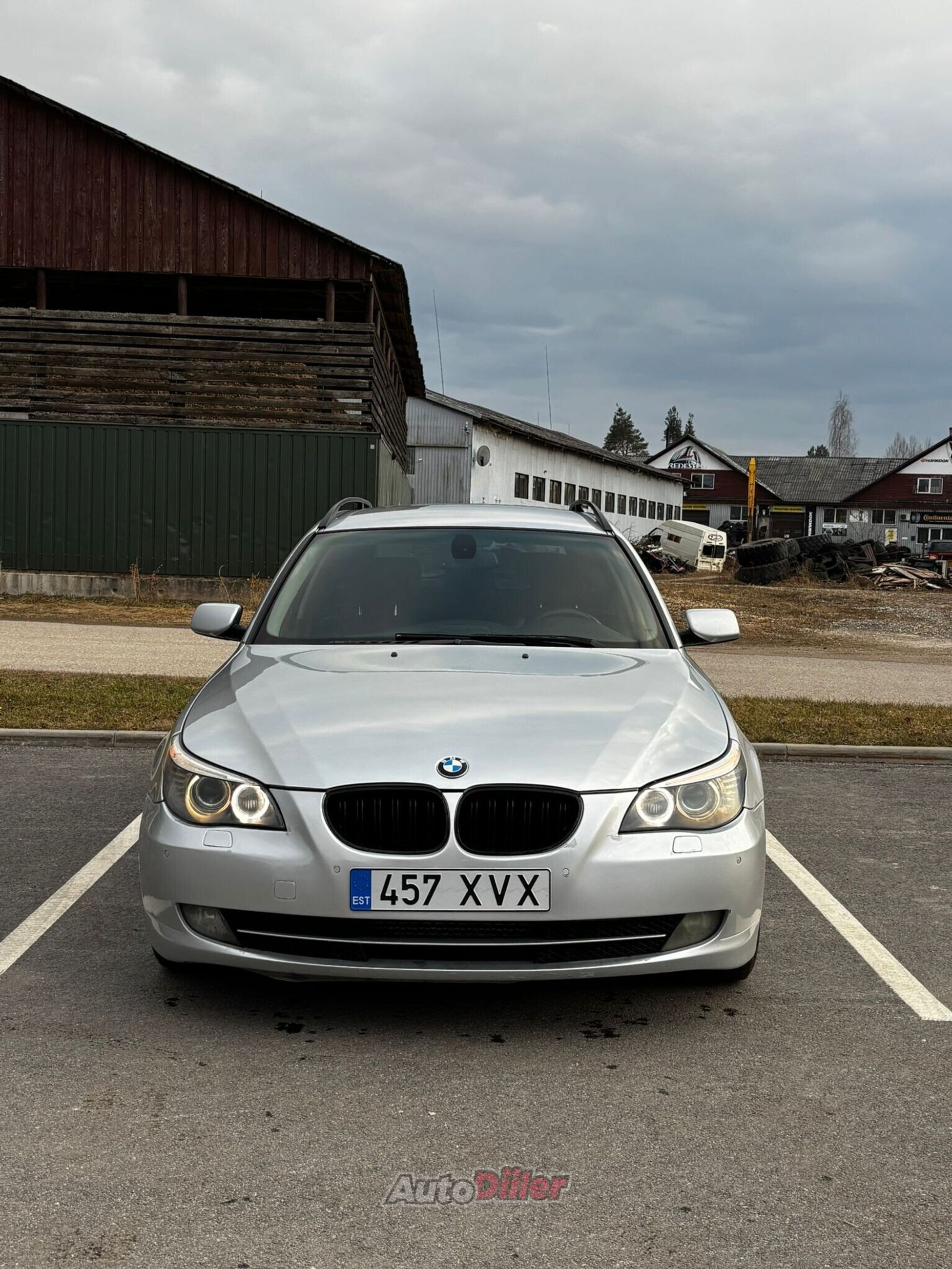 BMW 530