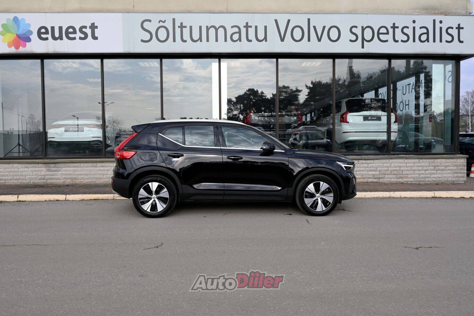 Volvo XC40 2022, photo 7/10