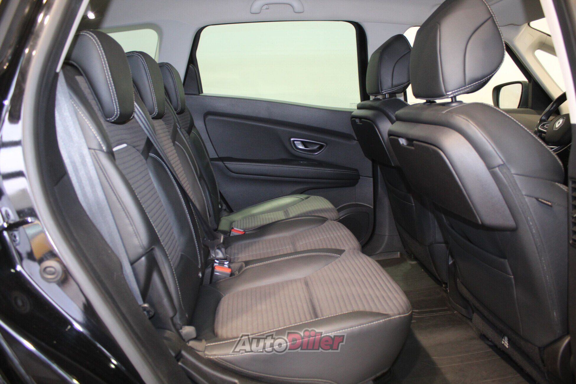 Renault Scenic 2021, photo 7/10