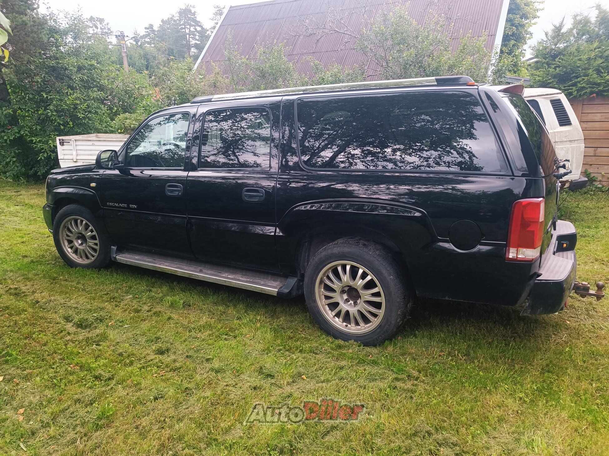 Cadillac Escalade ESV 6.0 257kW 2004, photo 3/10