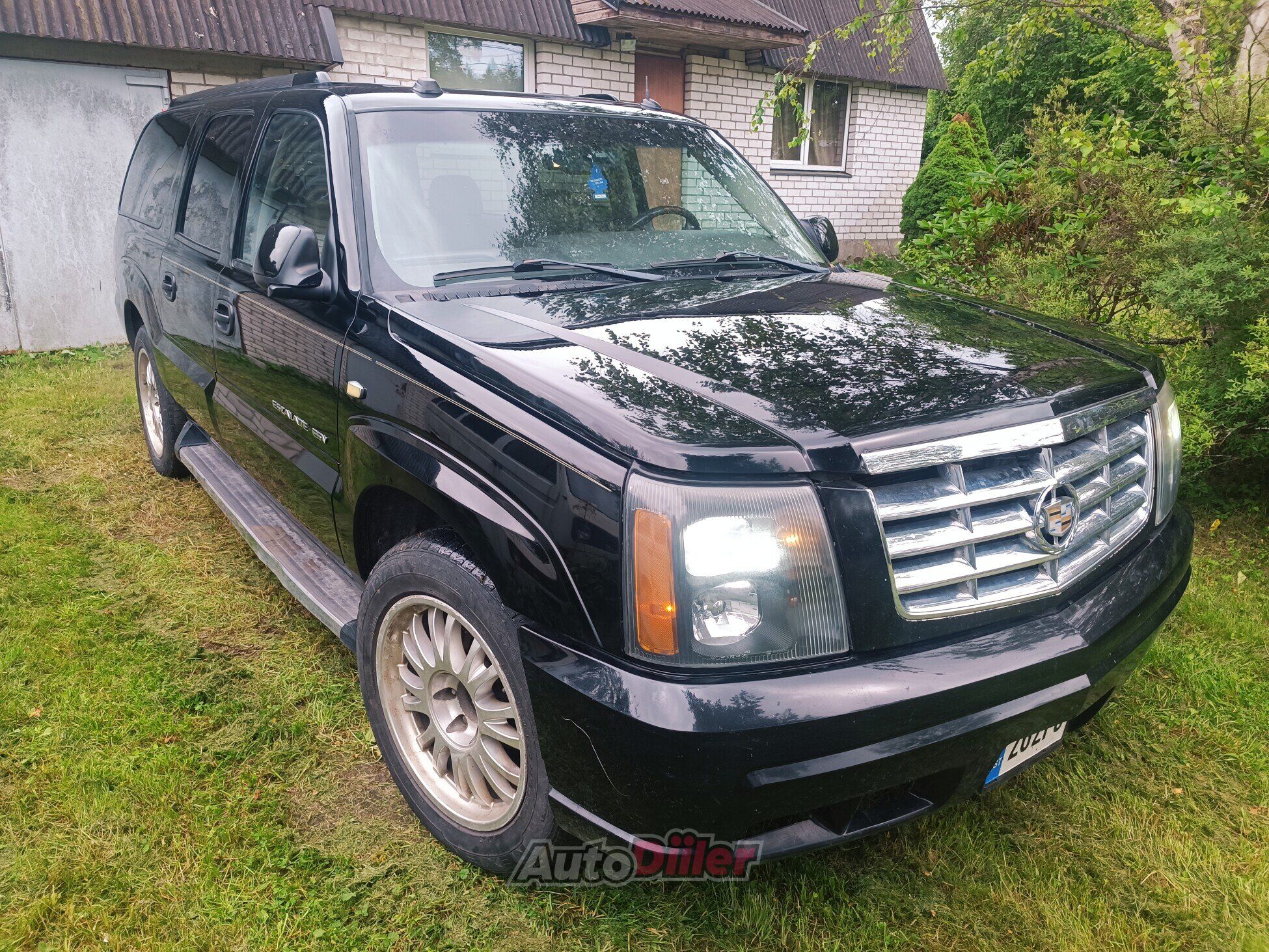 Cadillac Escalade ESV 6.0 257kW 2004, photo 2/10