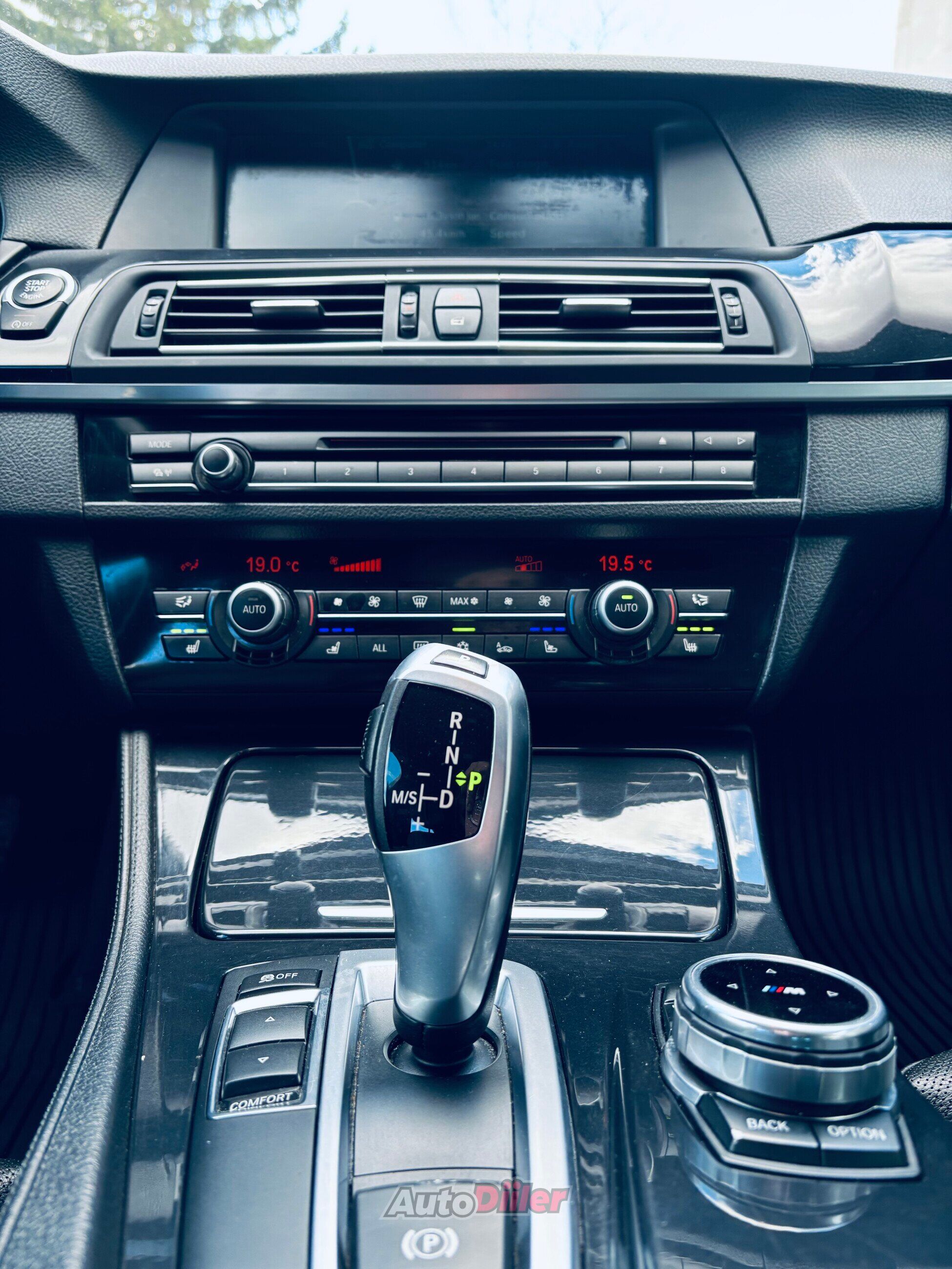 BMW 520 2.0 135kW 2012, kuva 3/10