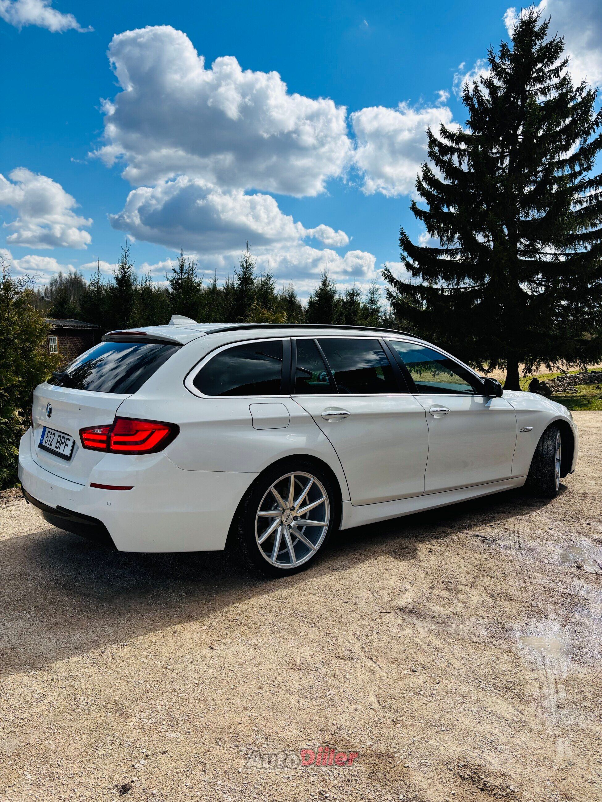 BMW 520 2.0 135kW 2012, kuva 2/10