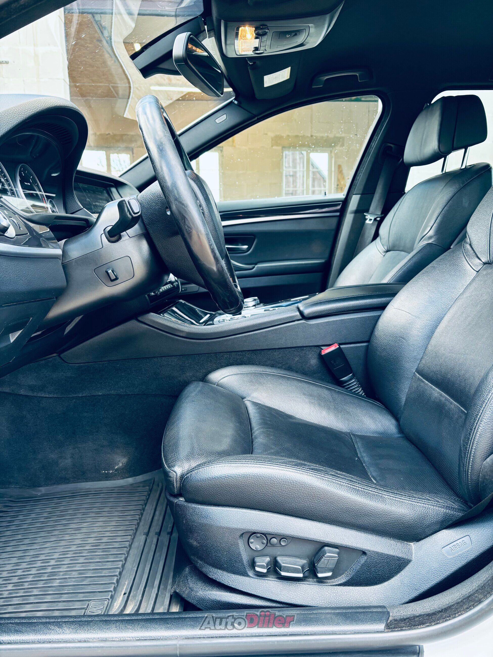 BMW 520 2.0 135kW 2012, kuva 5/10