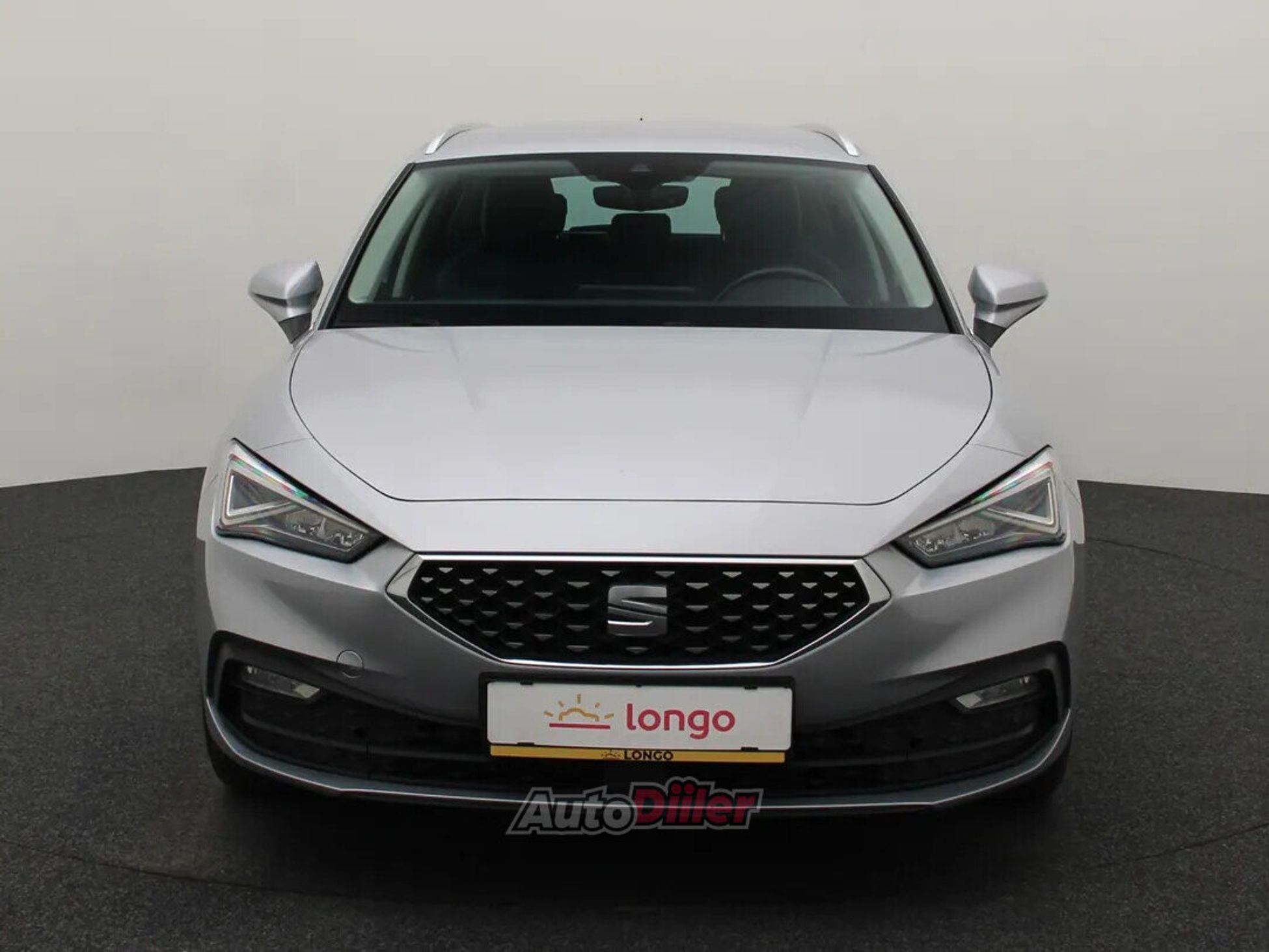 SEAT Leon Xcellence 2.0 110kW 2022, photo 3/10