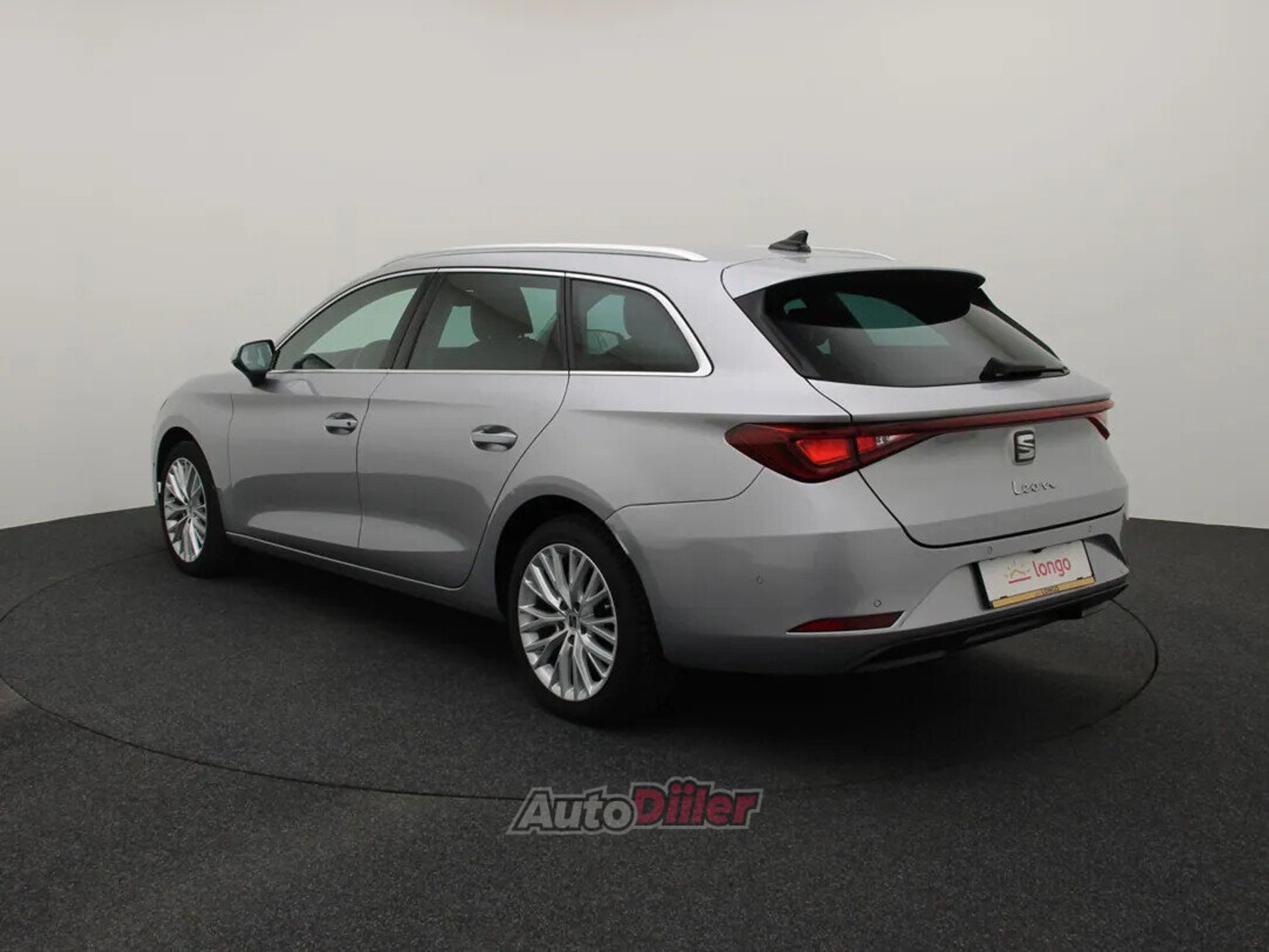 SEAT Leon Xcellence 2.0 110kW 2022, photo 7/10