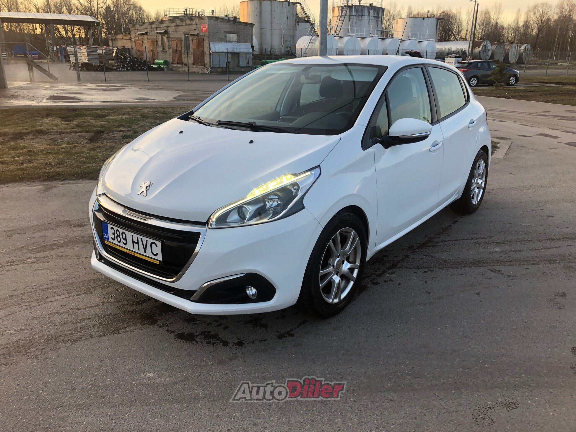 Peugeot 208