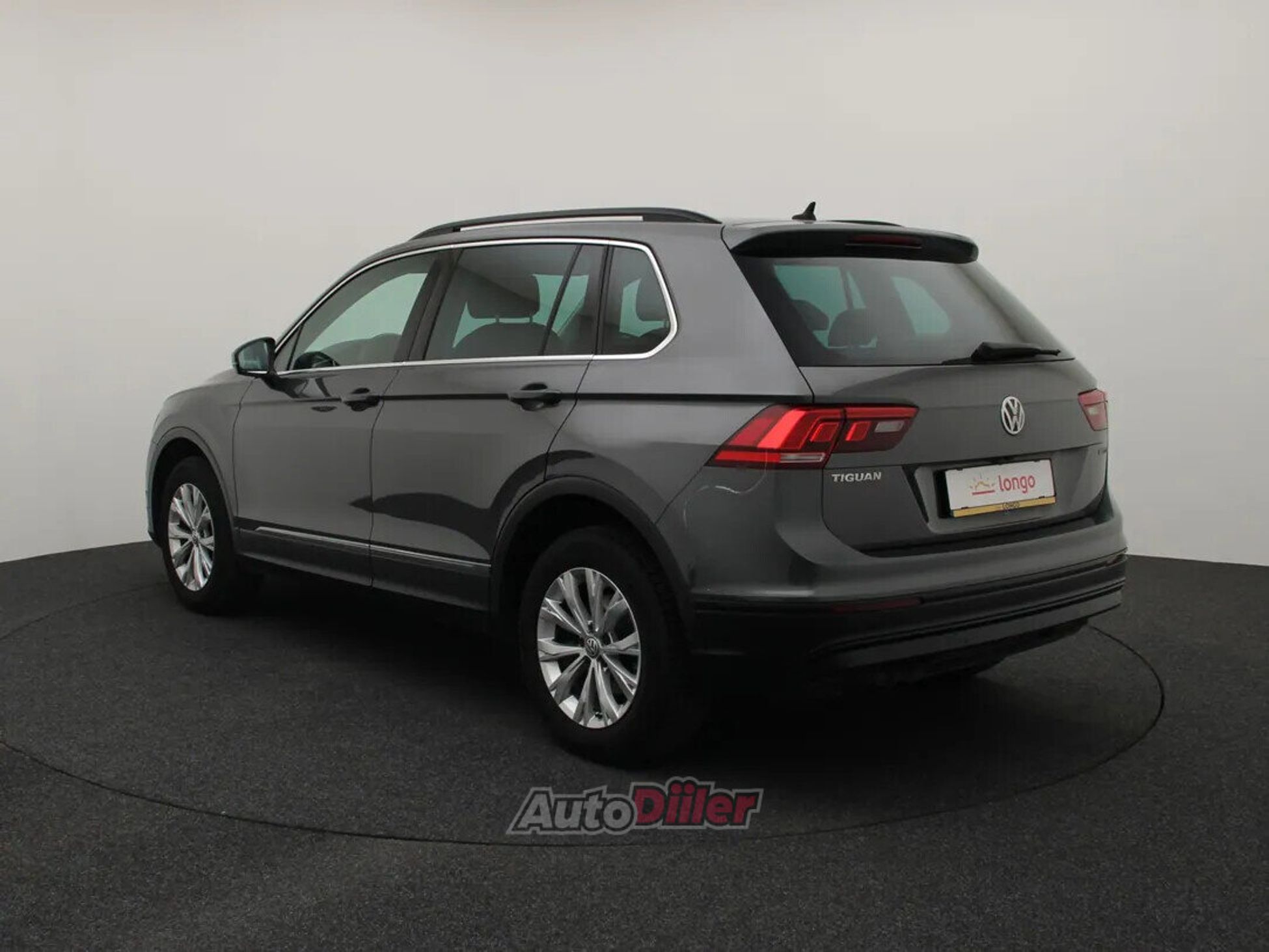 Volkswagen Tiguan Comfortline 2.0 110kW 2019, kuva 7/10
