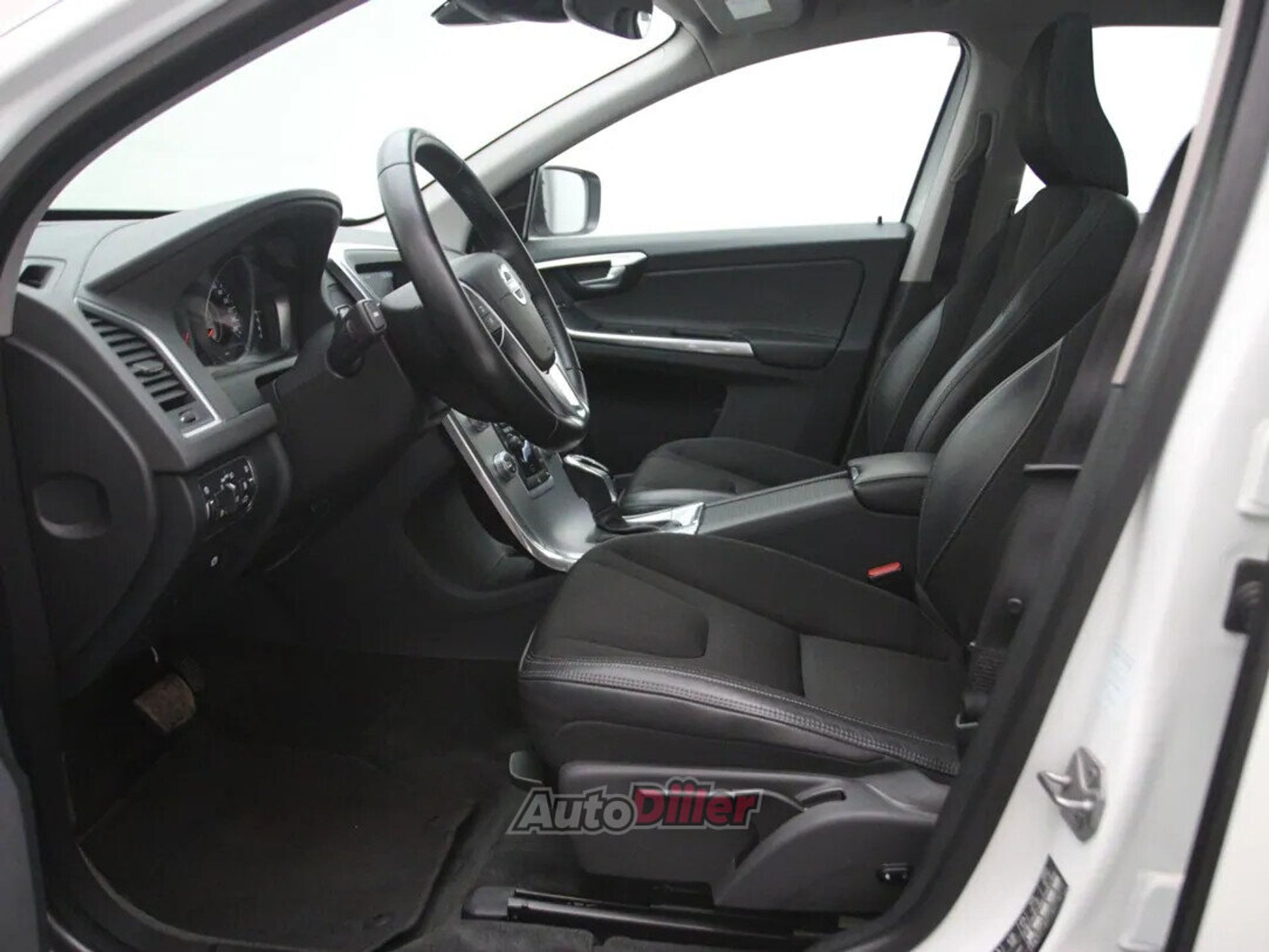 Volvo XC60 Summum 2.0 110kW 2016, kuva 4/10