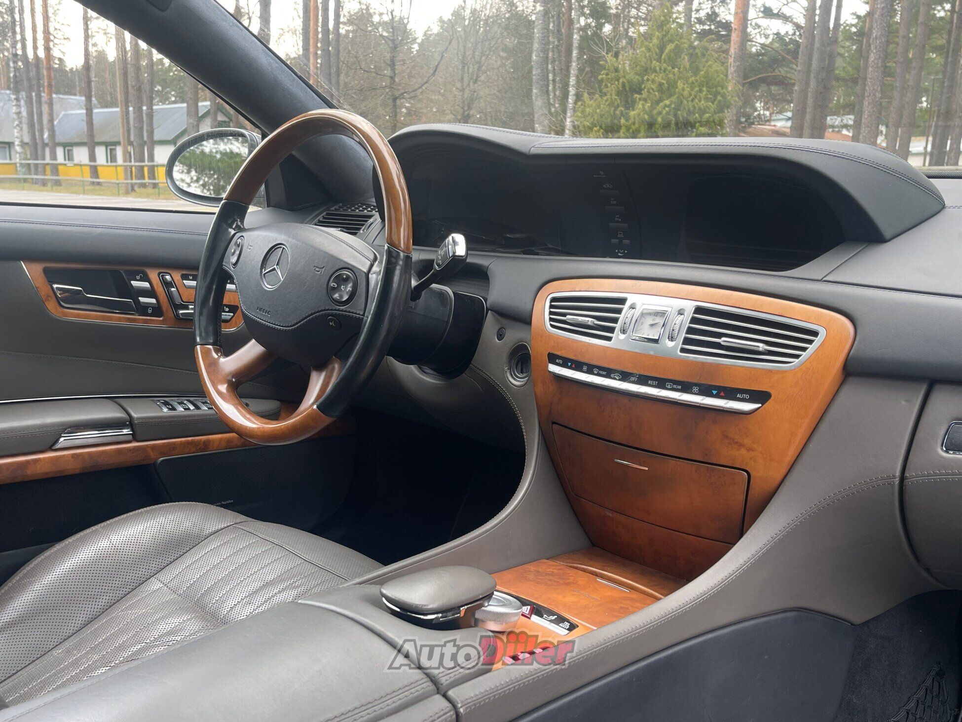 Mercedes-Benz CL 550 5.5 285kW 2008, photo 7/10