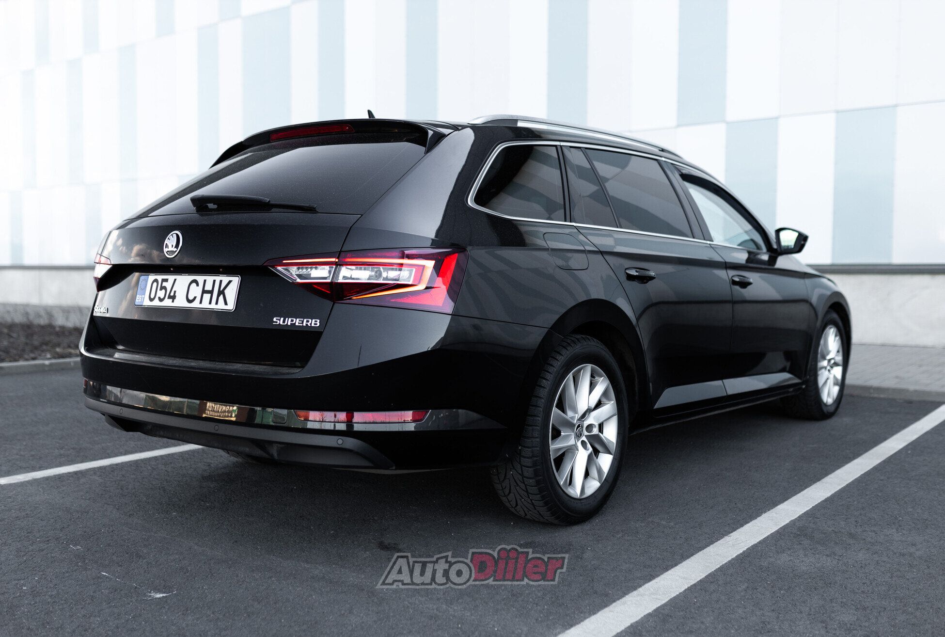 Skoda Superb 2.0 110kW 2018, kuva 4/10