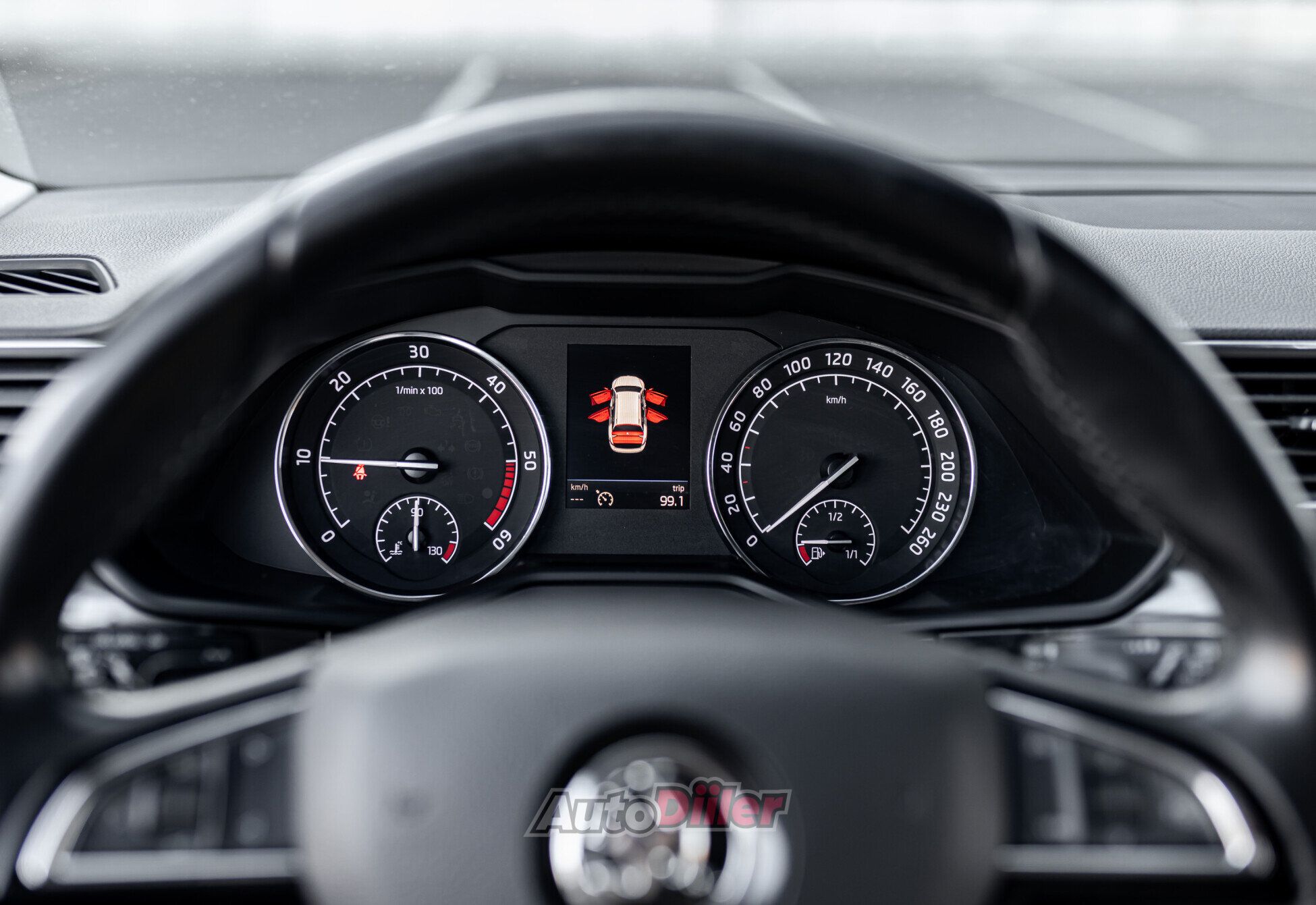 Skoda Superb 2.0 110kW 2018, kuva 7/10