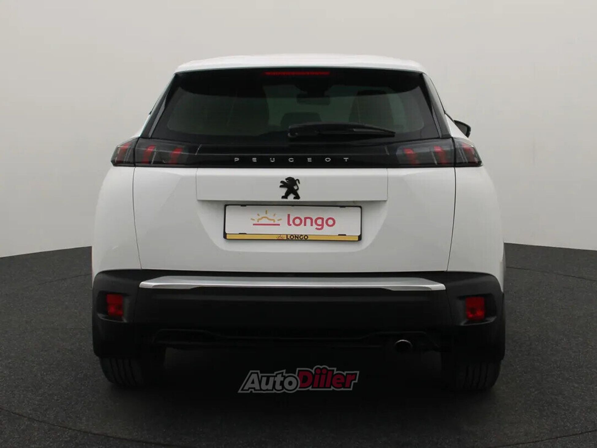 Peugeot 2008 Active 1.5 81kW 2022, photo 5/10