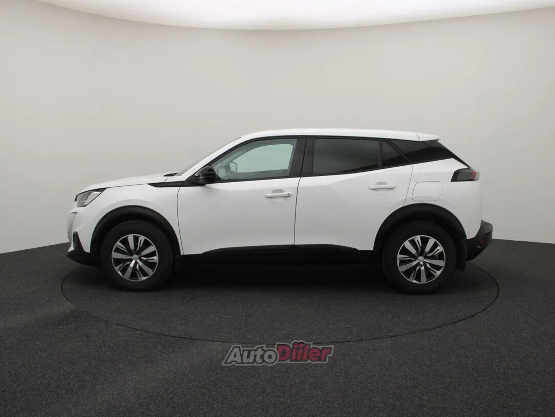 Peugeot 2008 Active 1.5 81kW 2022, photo 6/10