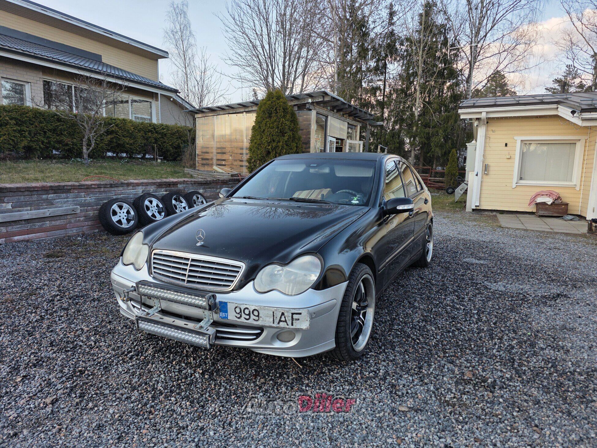 Mercedes-Benz C 200 2.1 110kW 2003, kuva 2/10