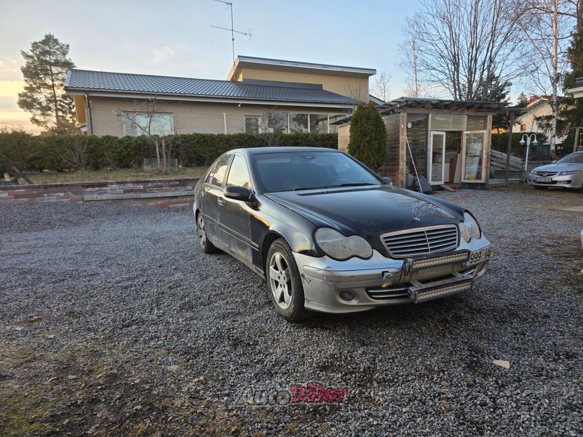 Mercedes-Benz C 200 2.1 110kW 2003, kuva 5/10