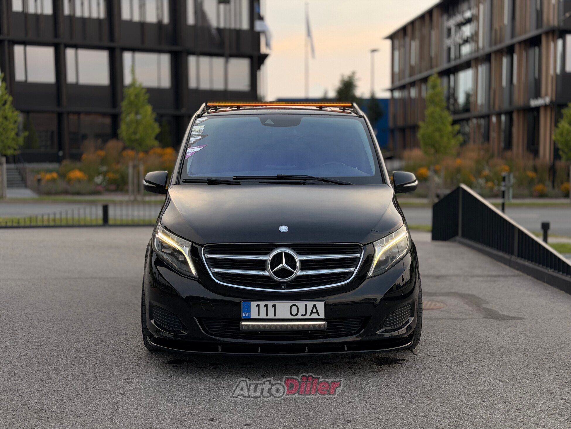 Mercedes-Benz V 250 2014, kuva 2/10