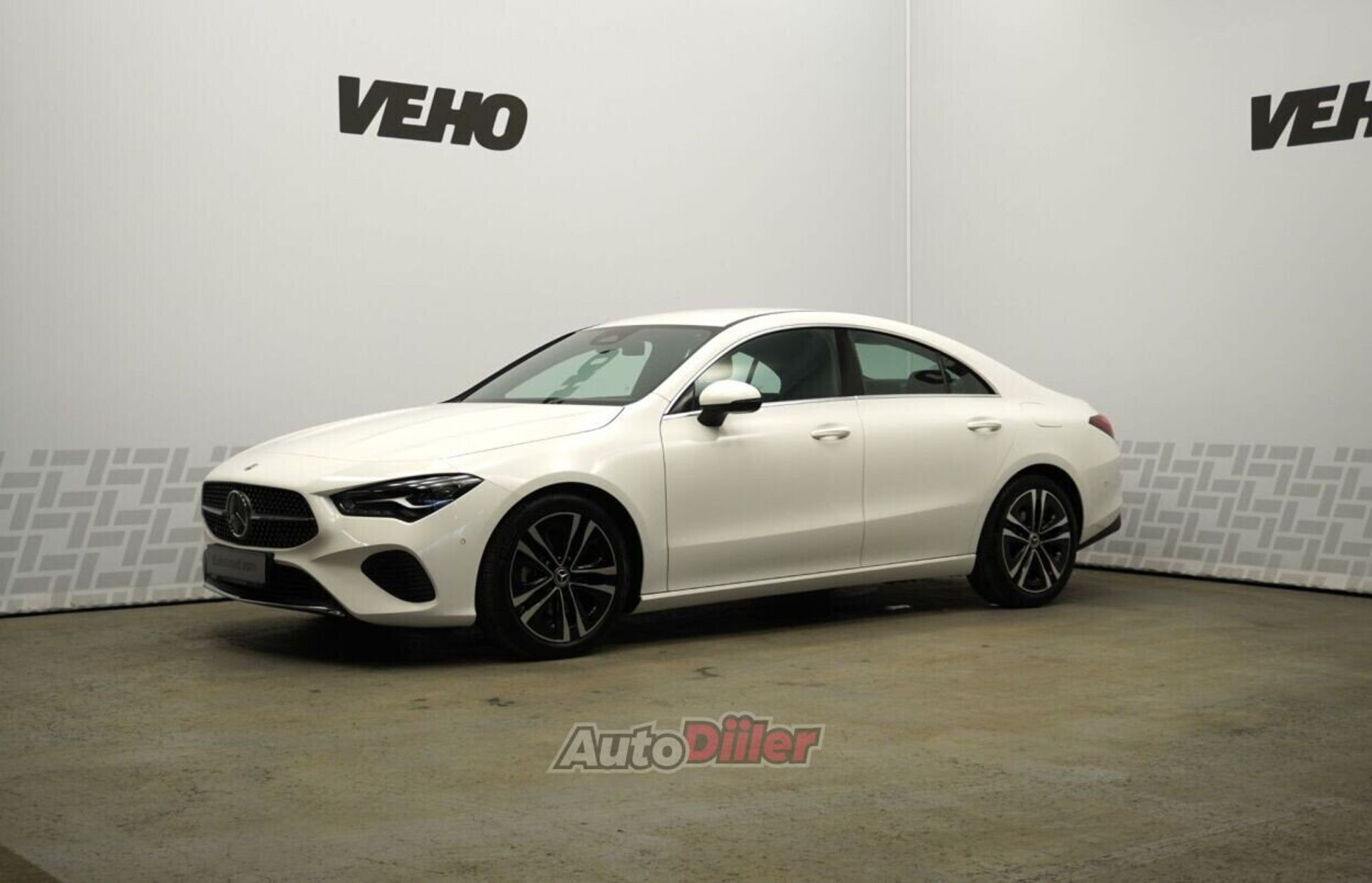 Mercedes-Benz CLA 180